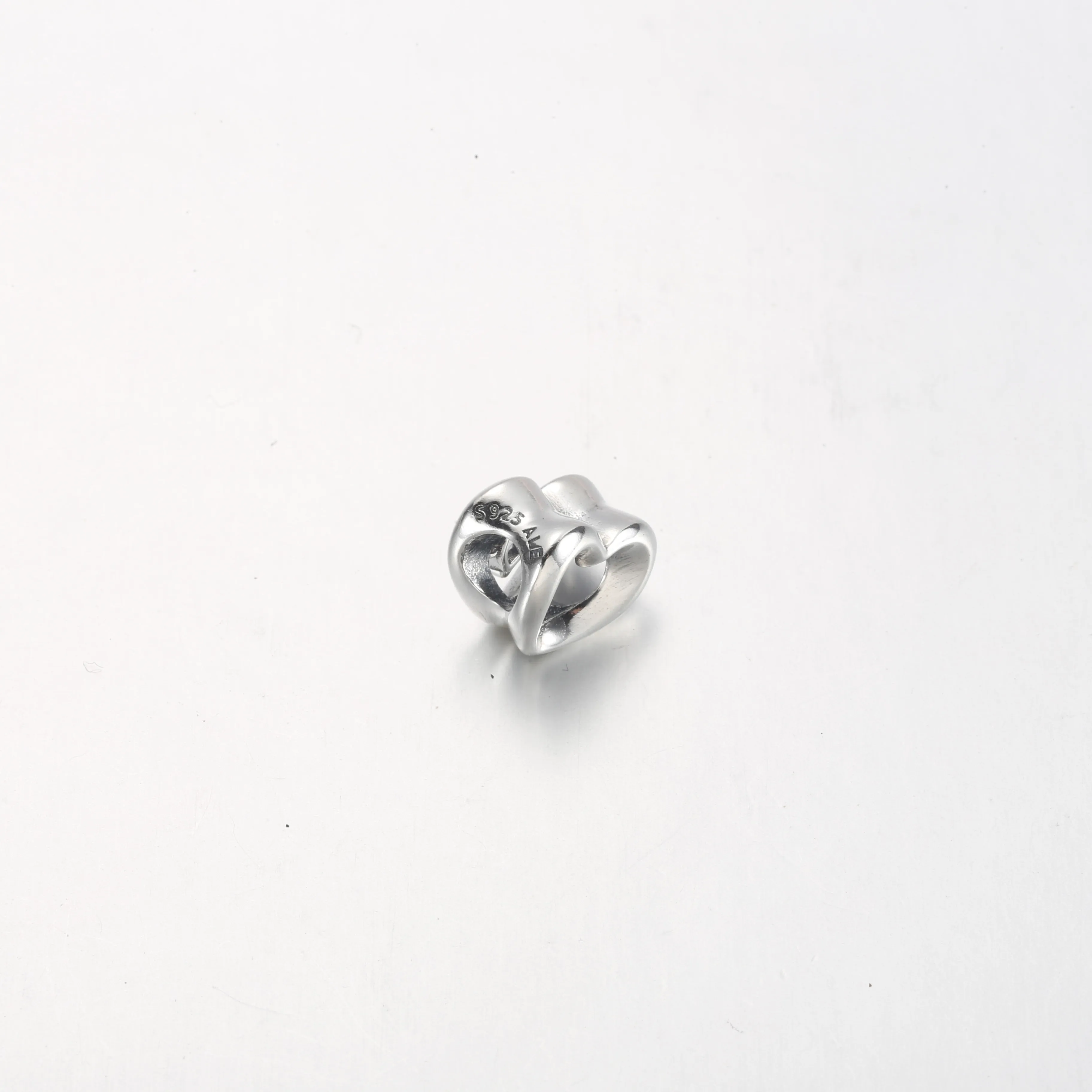 PANDORA Radiant Heart & Floating Stone Charm - 792493C01