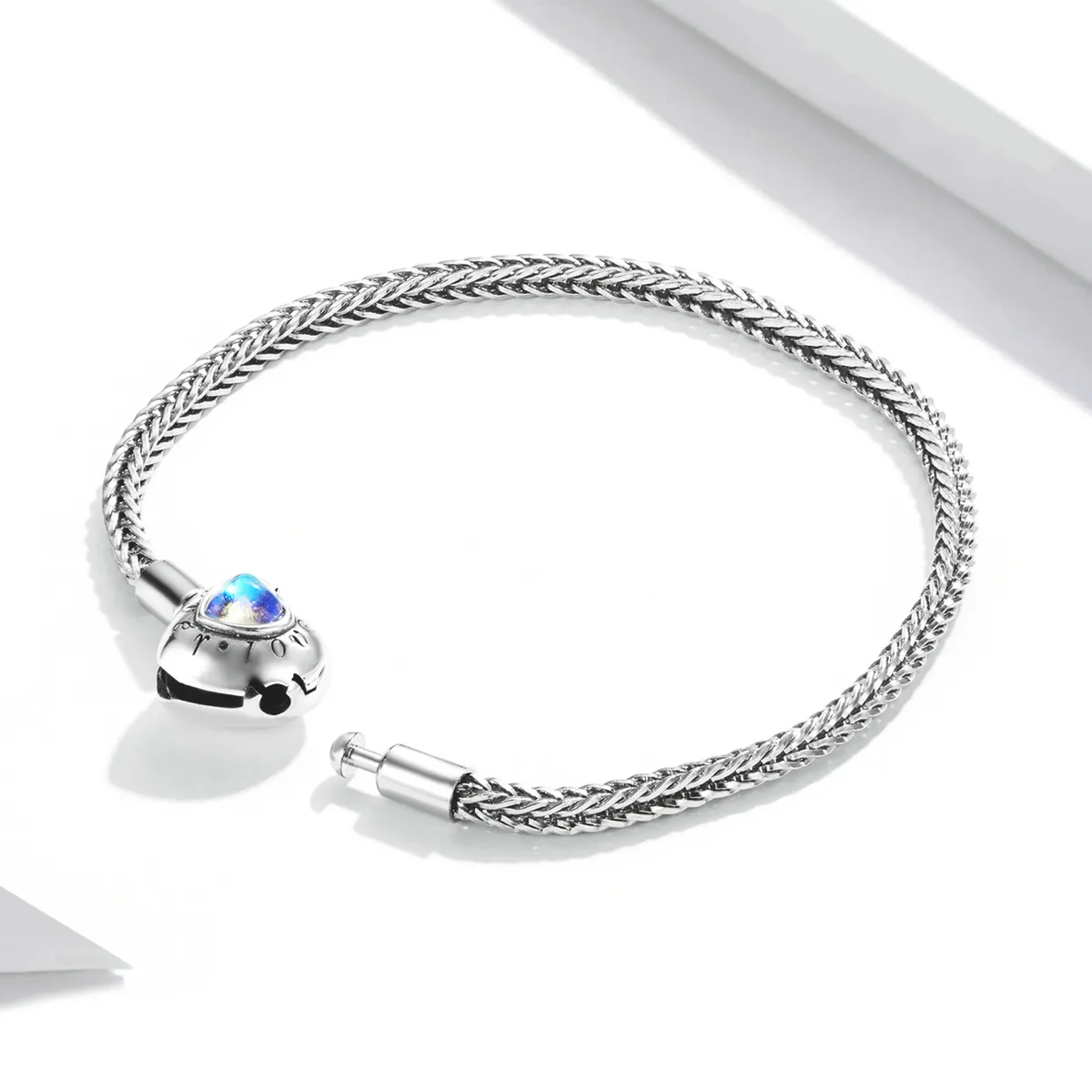 Pandora Style Heart Clasp Bracelet - SCB223