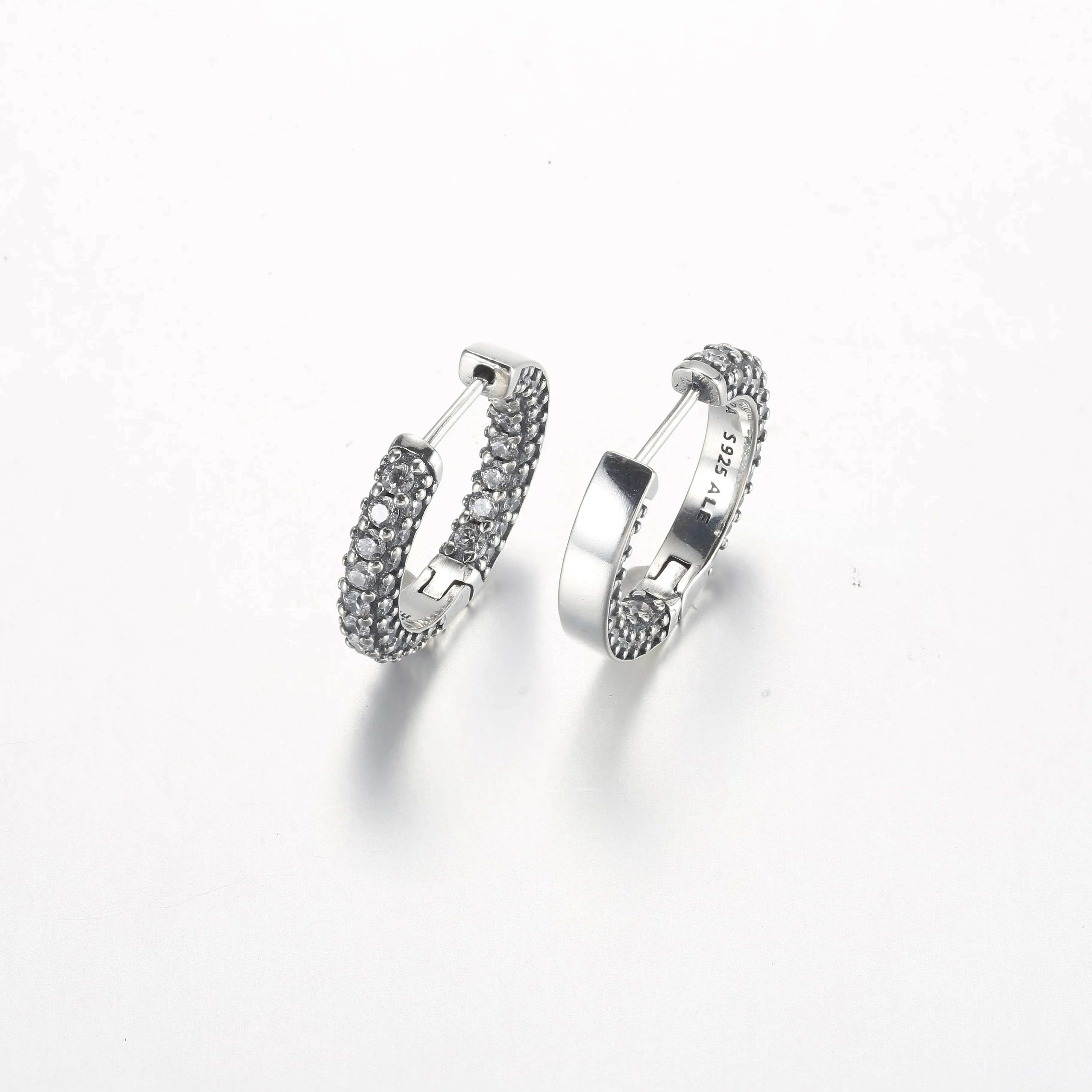 Pandora Timeless Pavé Single-row Hoop Earrings - 292624C01