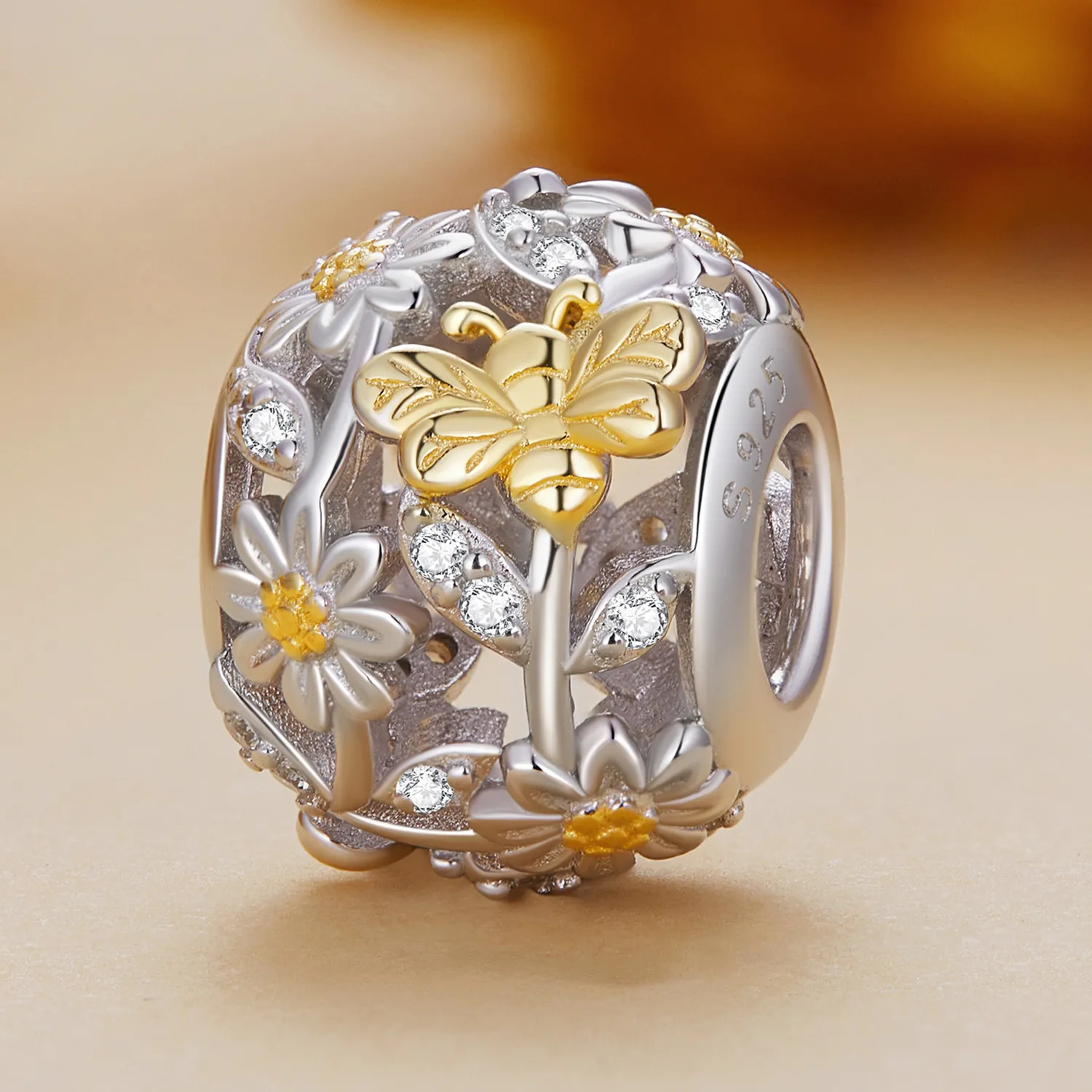 Pandora Style Daisy Bee Charm - BSC818