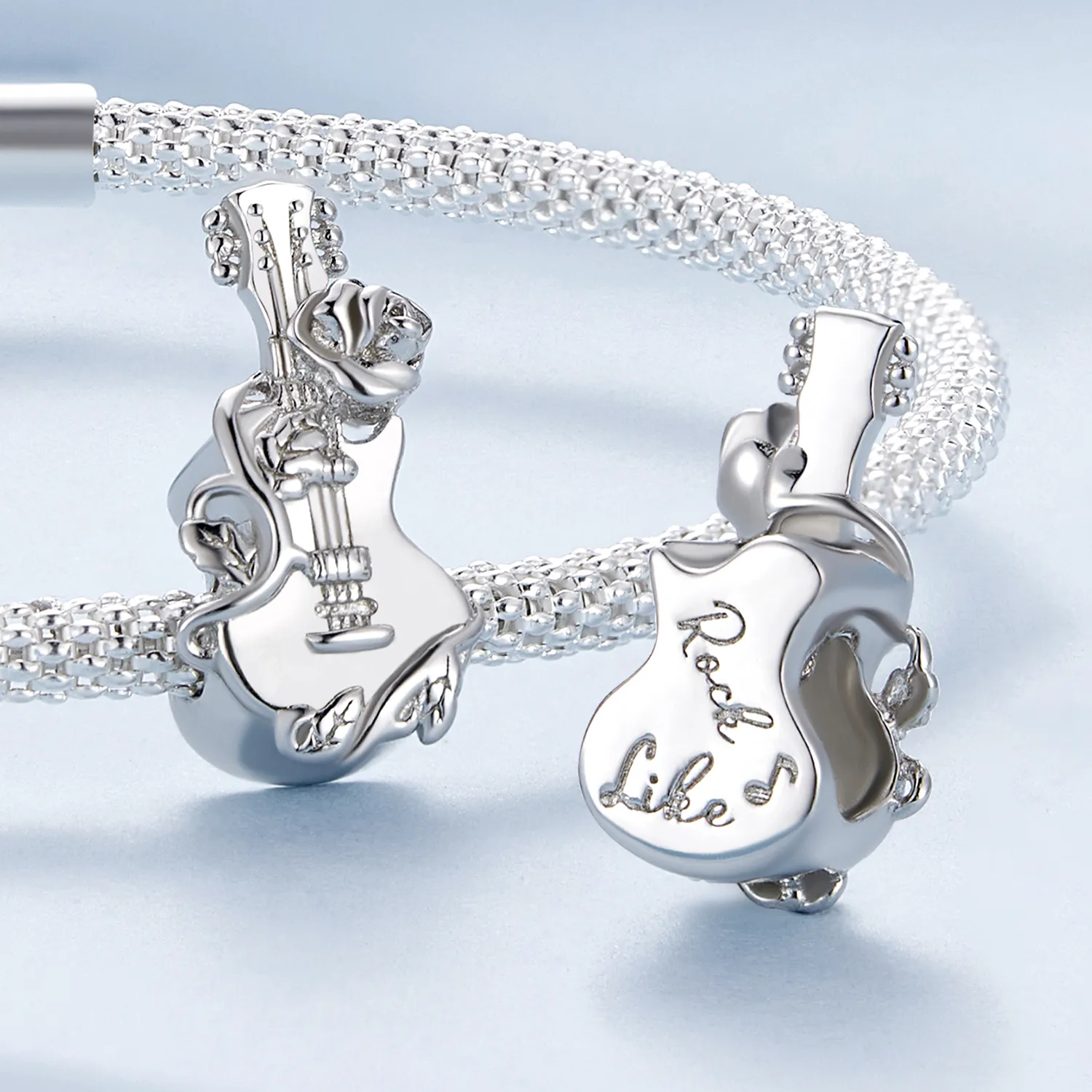 Pandora Style Guitar Charm - BSC813