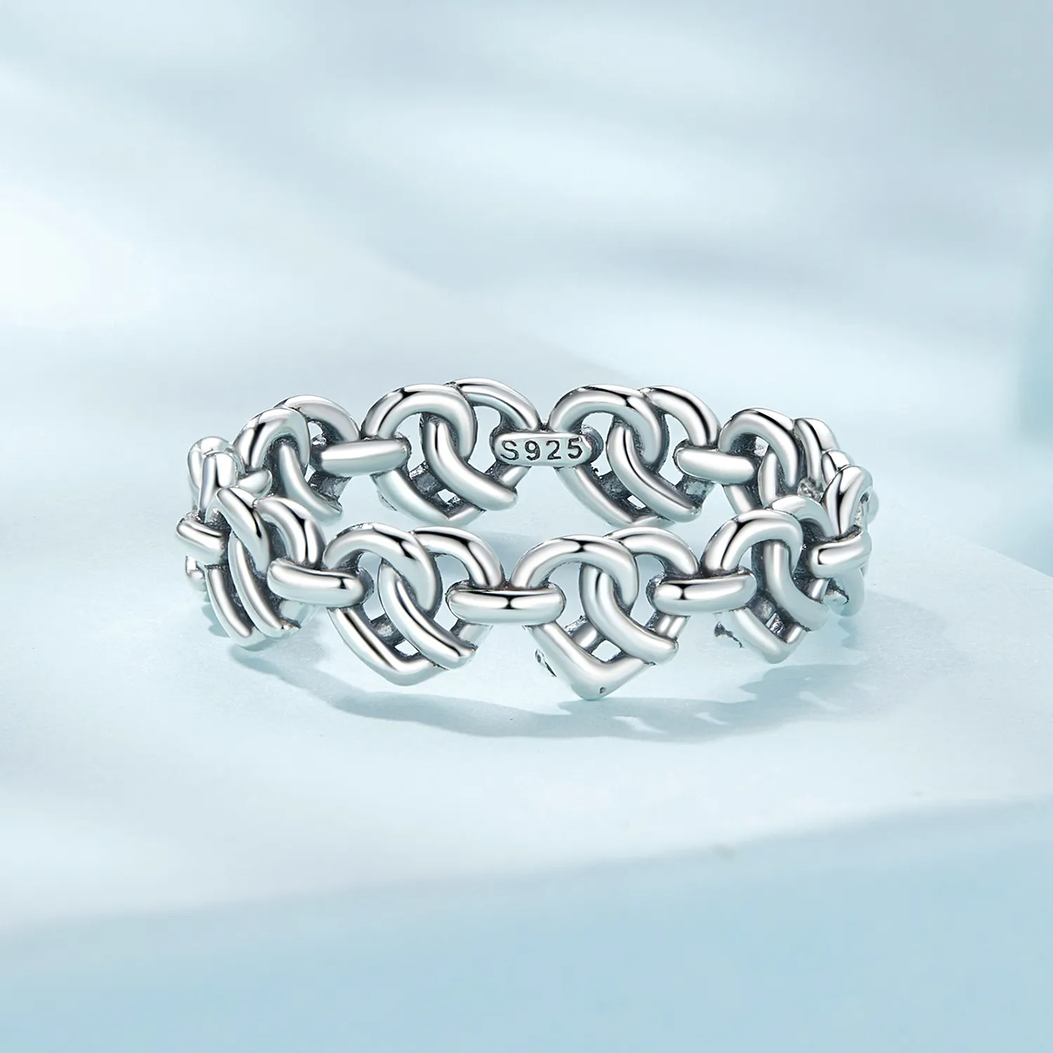 Pandora Style Heart Shaped Chain Ring - SCR963