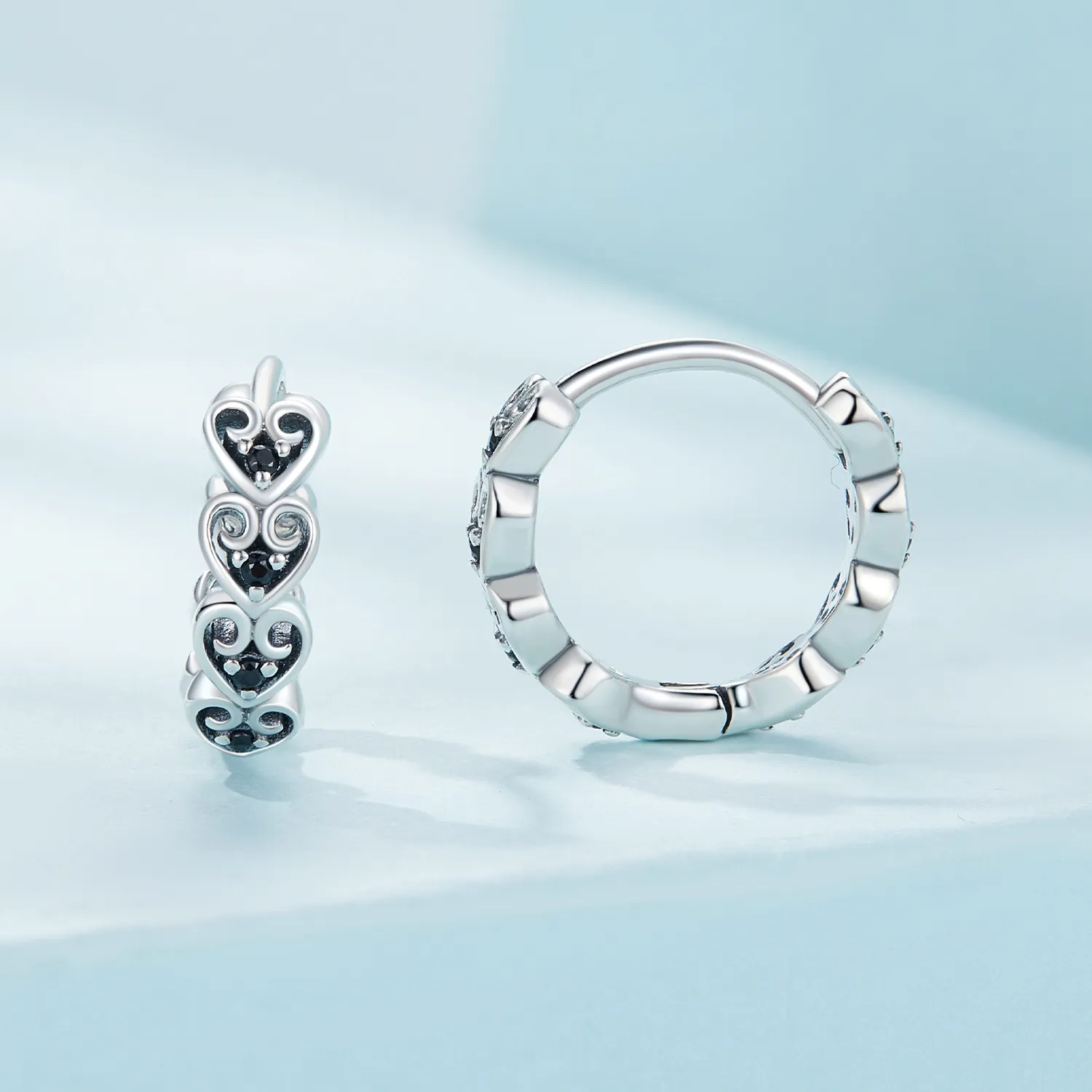 Pandora Style Heart-Shaped Hoop Earrings - SCE1613