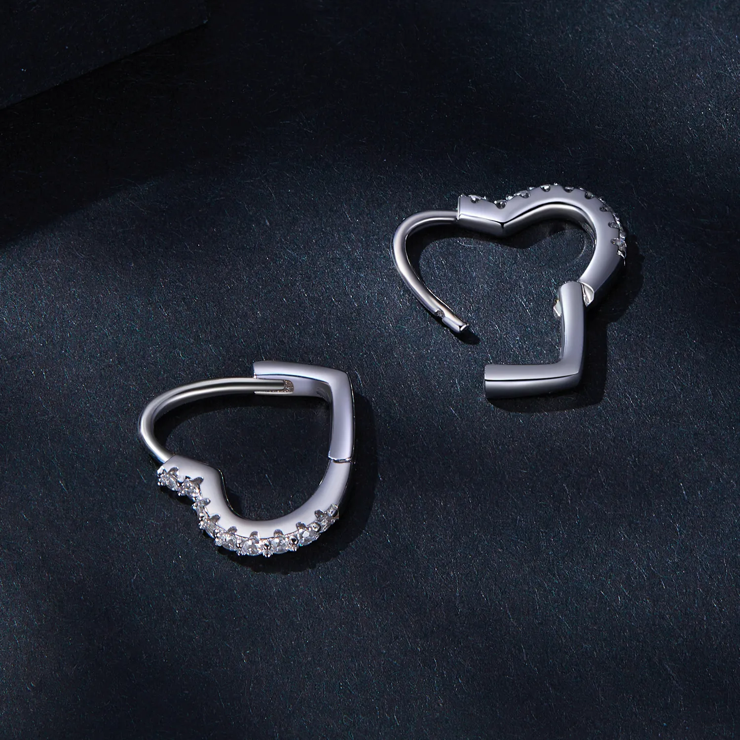 Pandora Style Heart-Shaped Moissanite Hoop Earrings(One Certificate) - MSE035