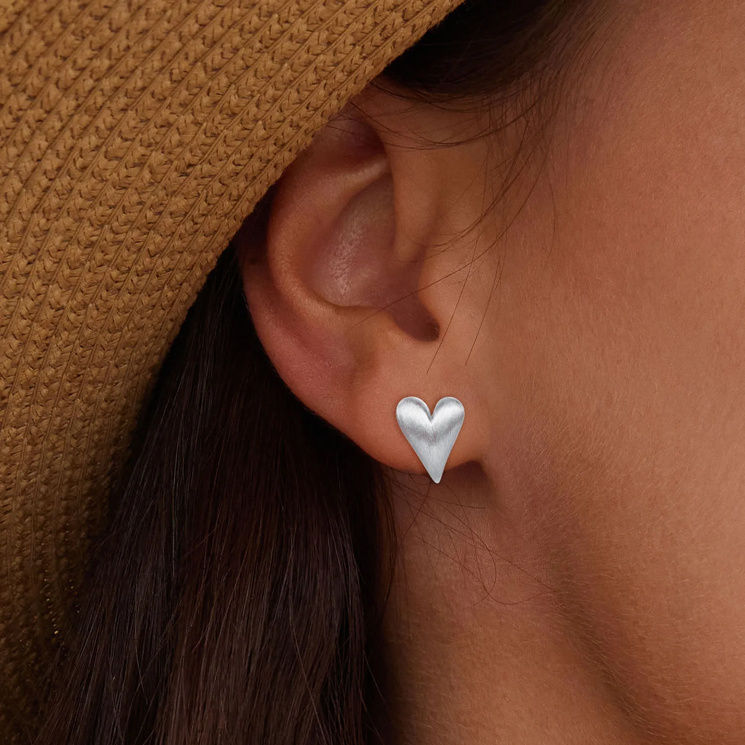 Pandora Style Heart-Shaped Studs Earrings - BSE916