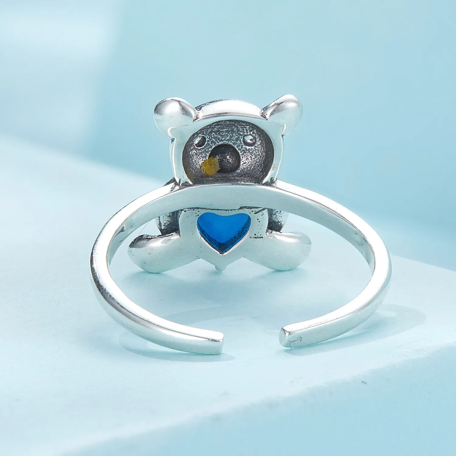 Pandora Style Hug Bear Opening Ring - SCR921