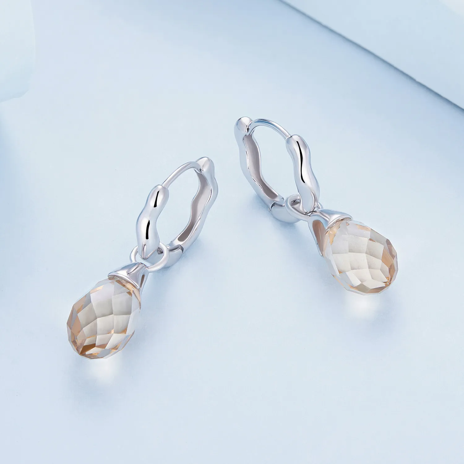 Pandora Style Luxurious Water Drop Hoop Earrings - BSE814