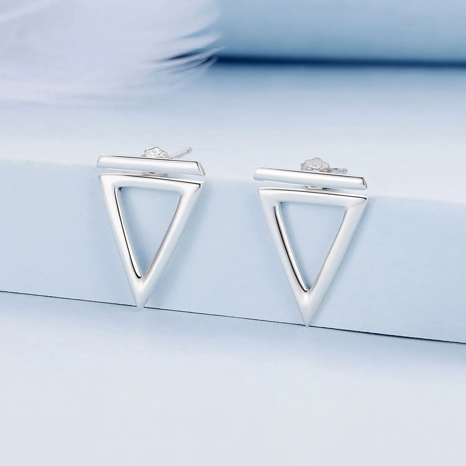 Pandora Style Triangle Studs Earrings - BSE900