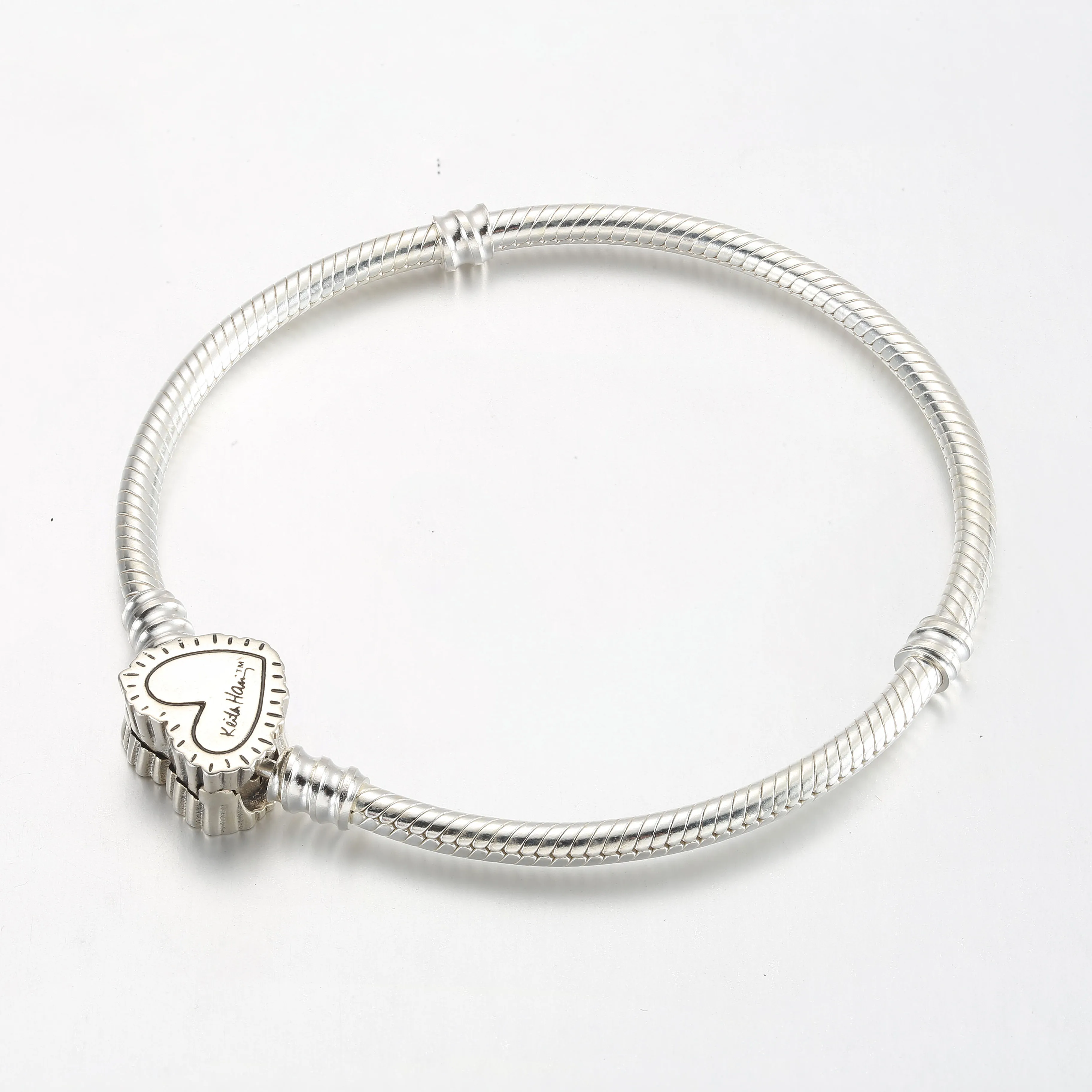 Keith Haring™ x Pandora Moments Radiant Heart Snake Chain Bracelet - 592217C01