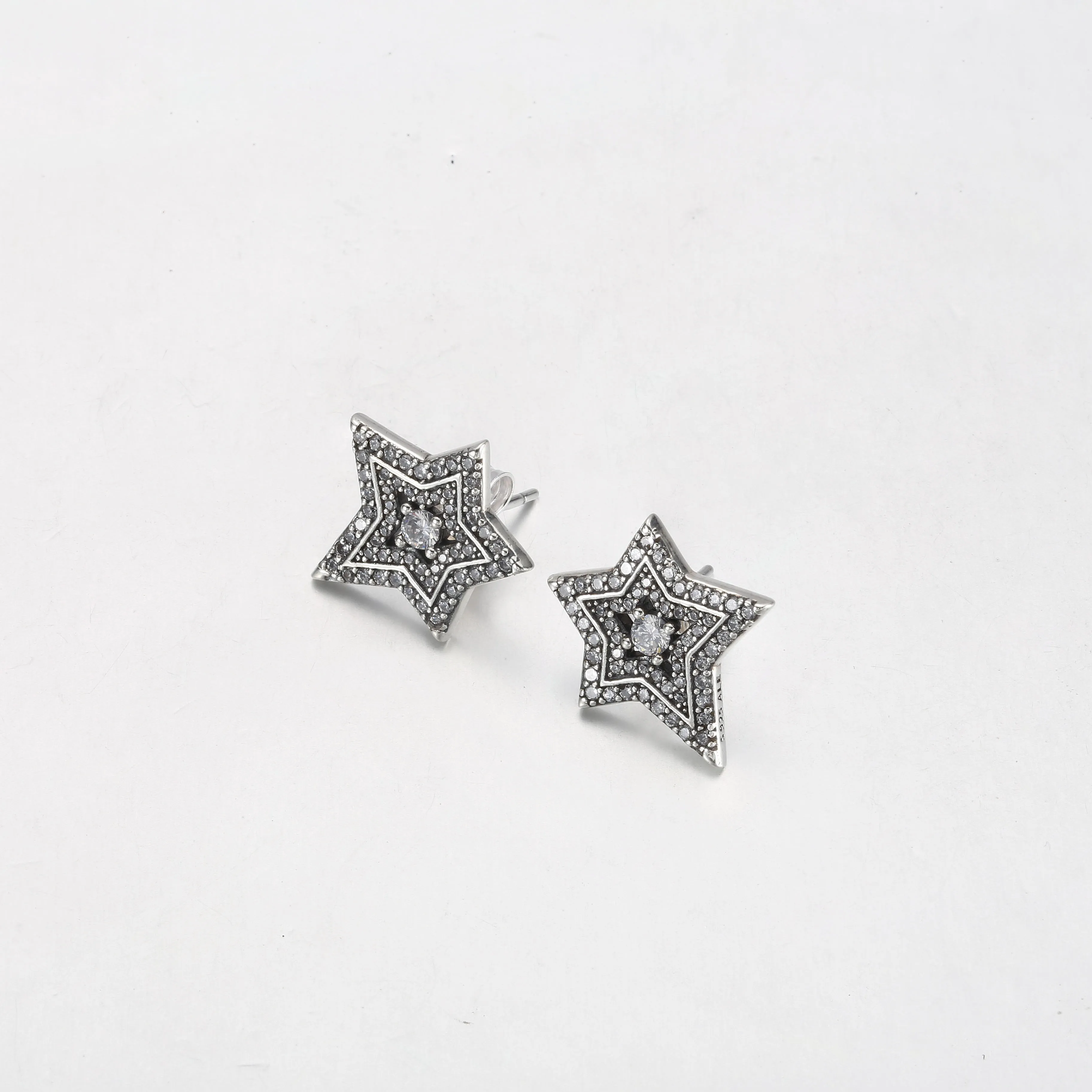 Pandora Celestial Asymmetric Star Stud Earrings - 292415C01