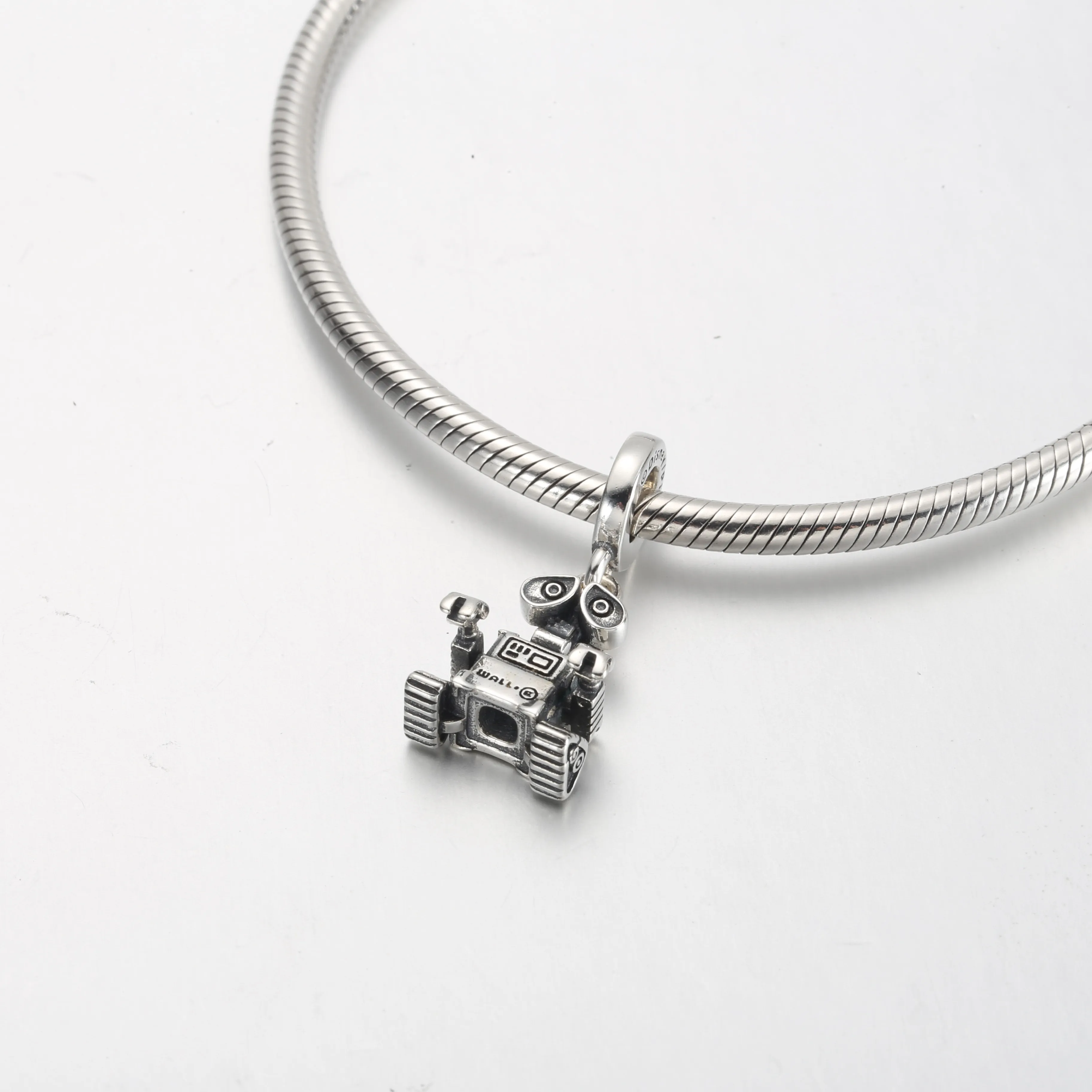 Pandora Disney Pixar Wall-E Dangle Charm - 792030C01