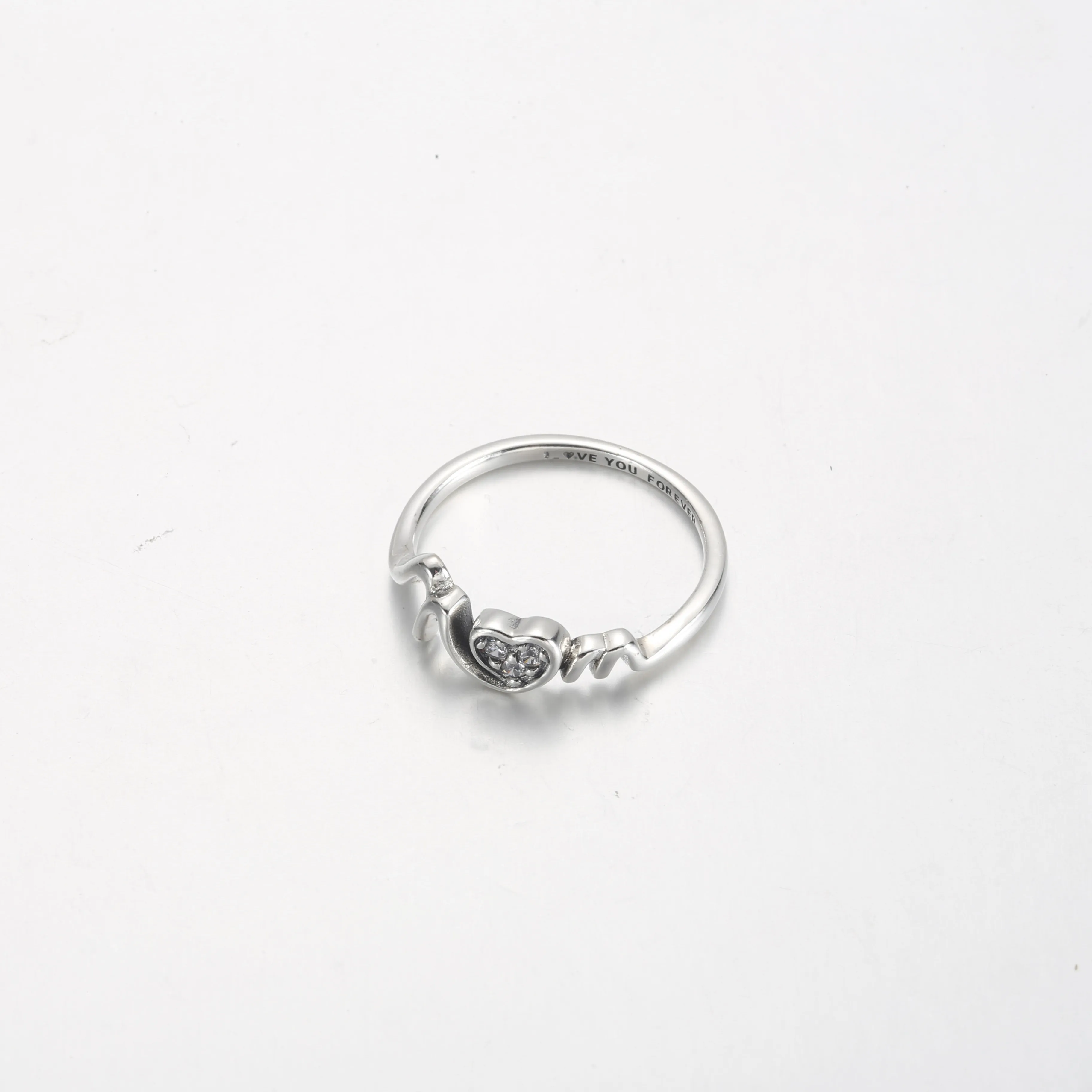 Pandora Mom Pavé Heart Ring - 191149C01