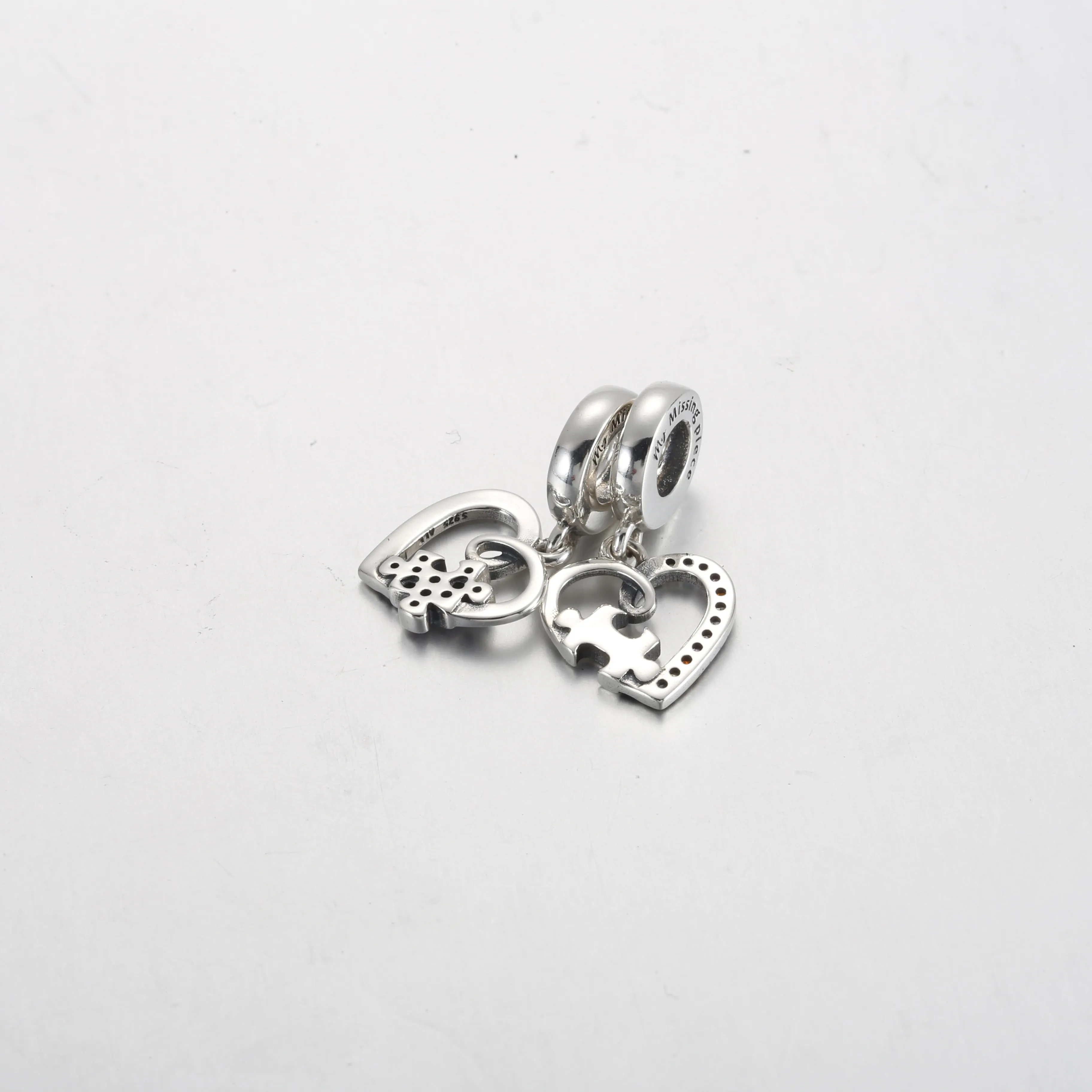 Pandora Puzzle Piece Hearts Splittable Friendship Dangle Charm - 792239C01