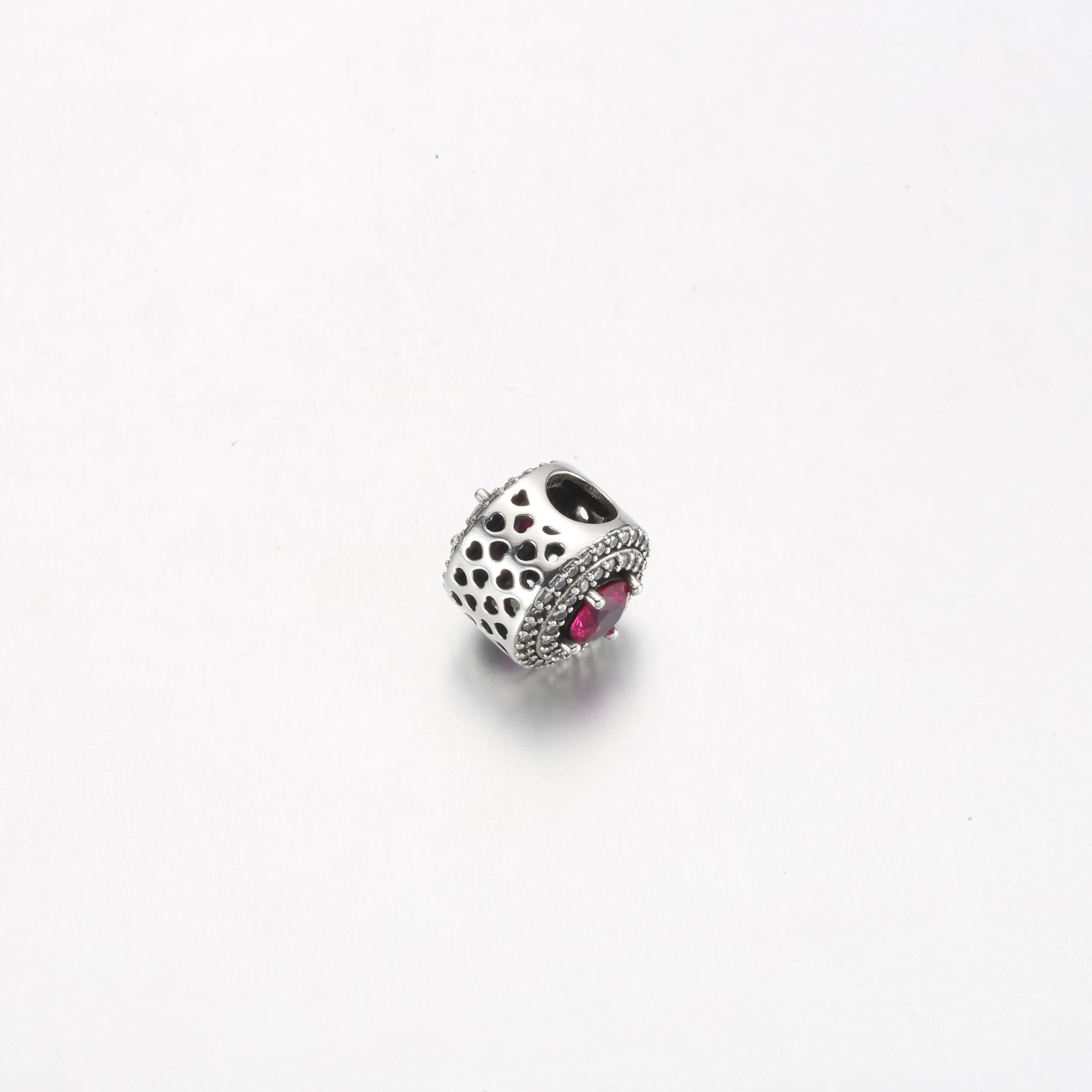 Pandora Red Sparkling Levelled Round Charm - 792418c01