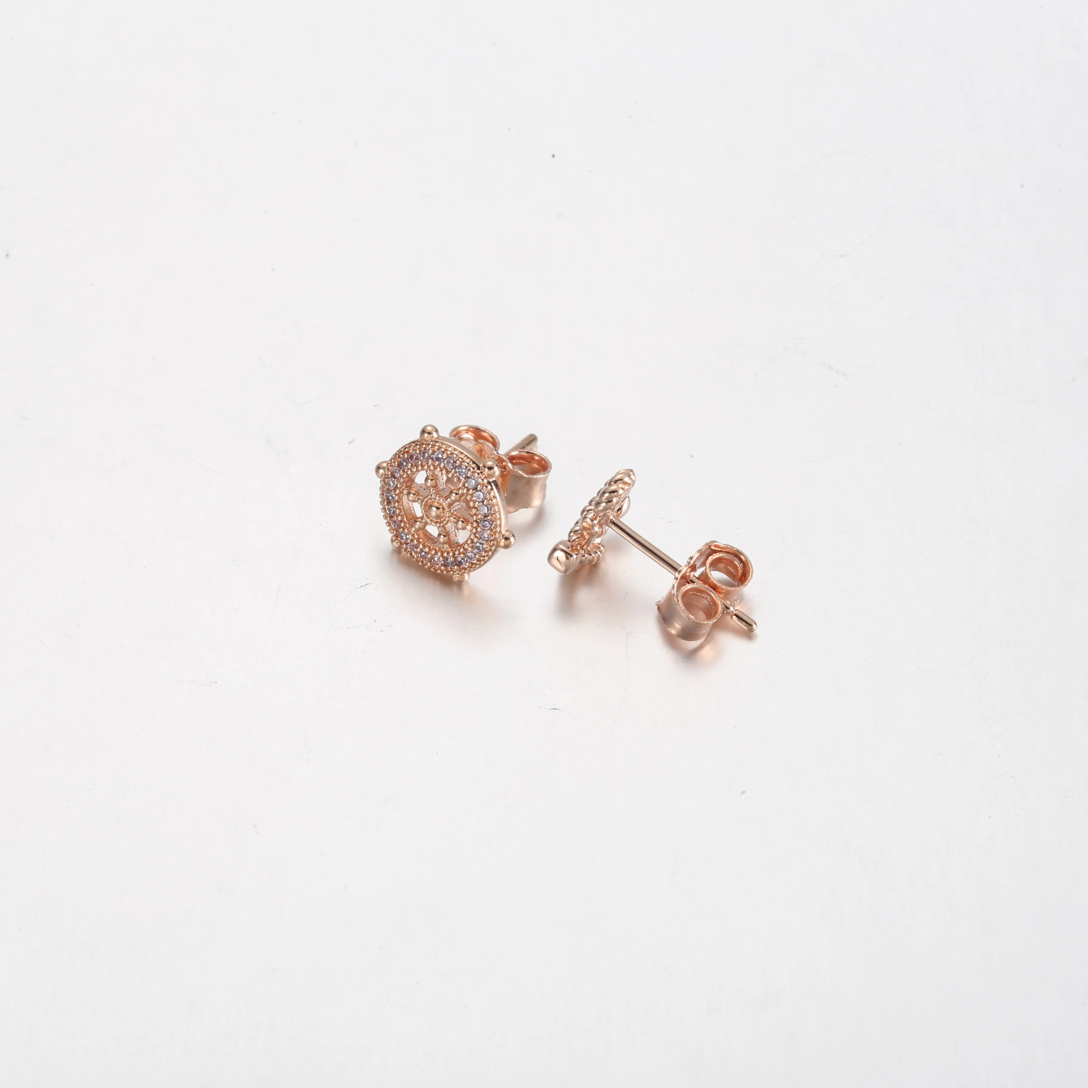 pandora rose gold sparkling rudder and anchor stud earrings pd3739