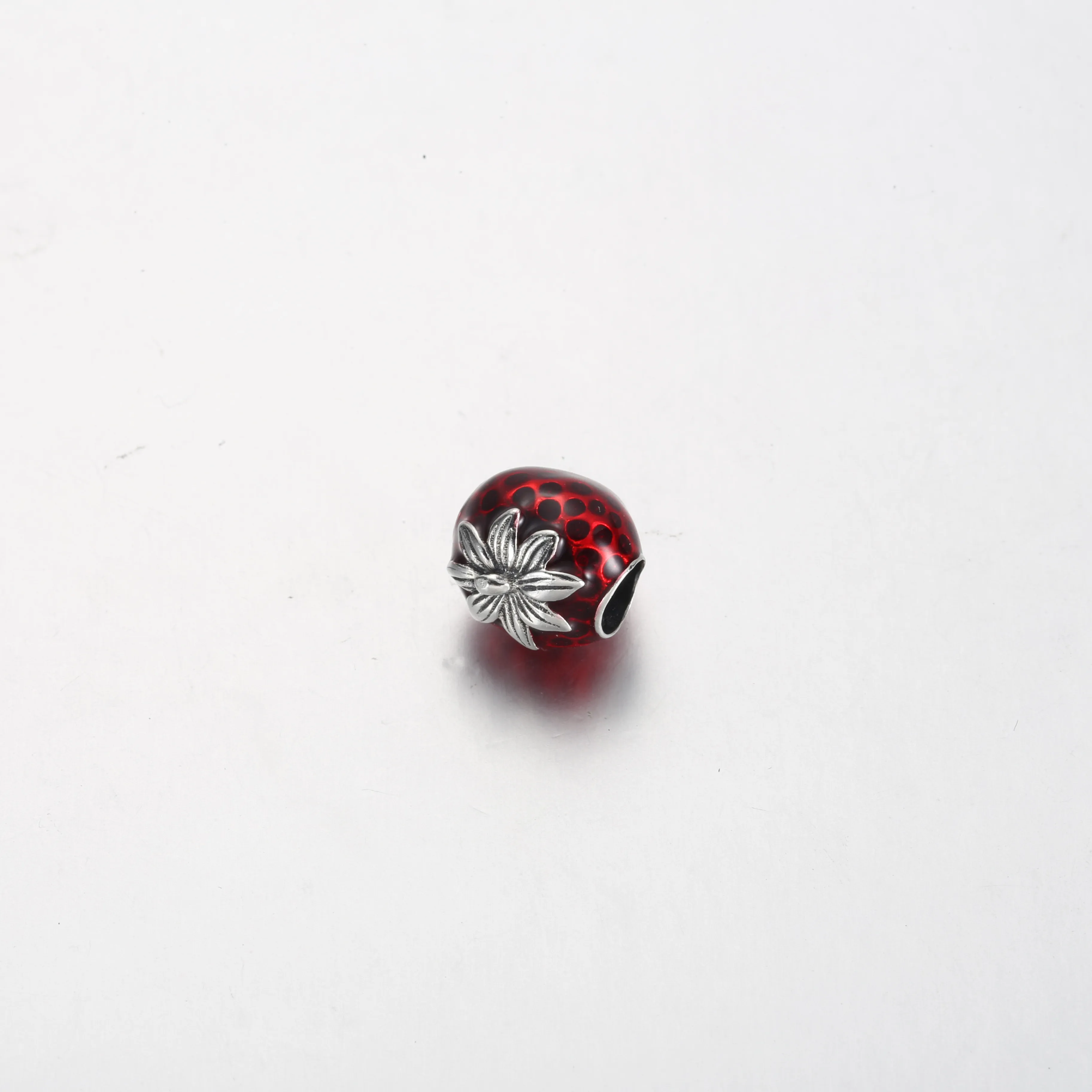 Pandora Seeded Strawberry Fruit Charm - 791681C01