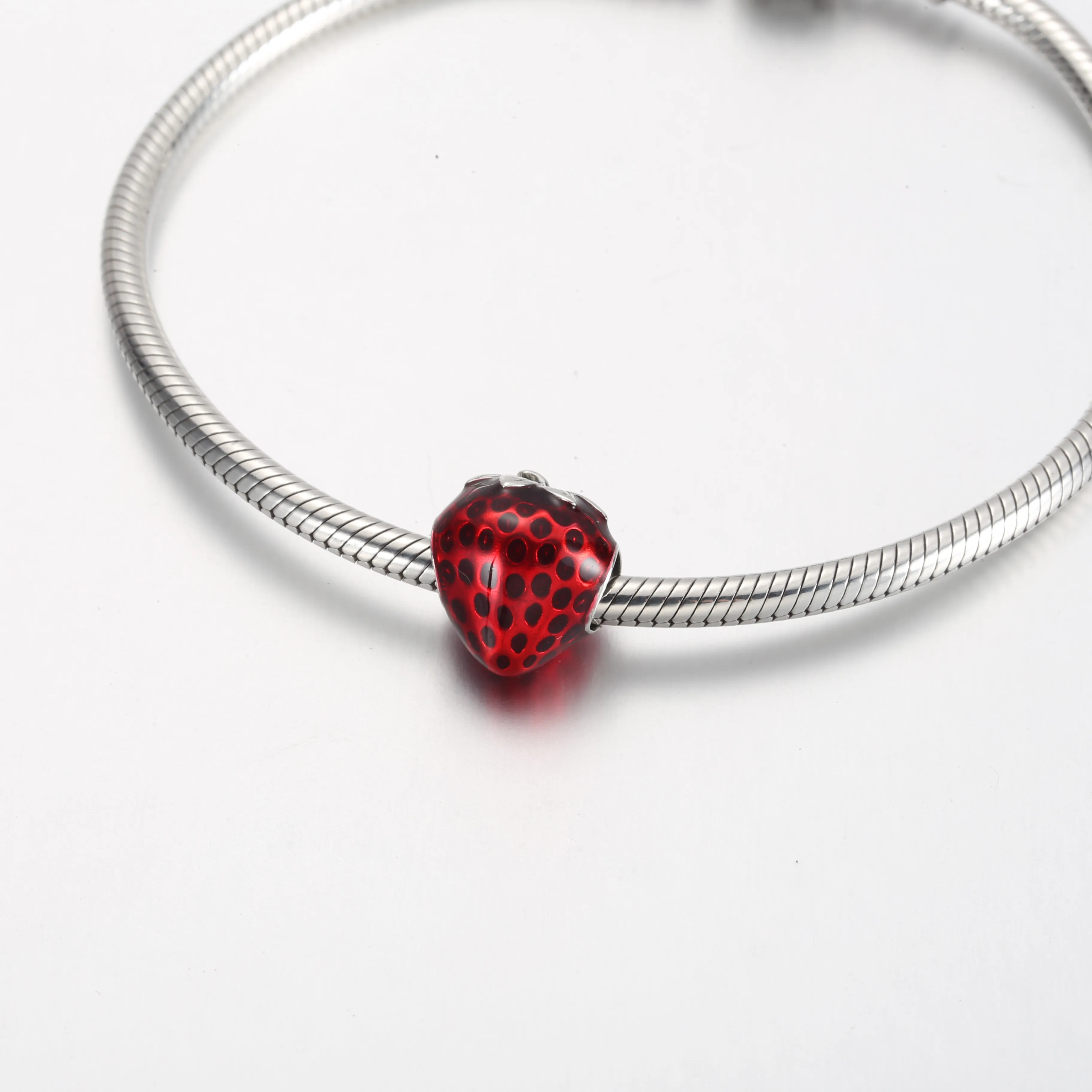 Pandora Seeded Strawberry Fruit Charm - 791681C01