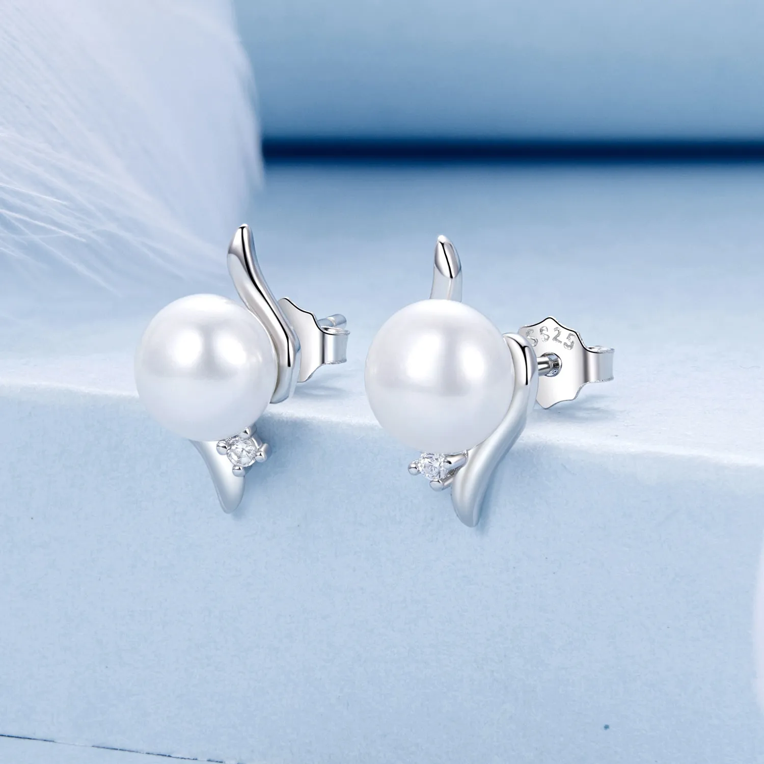 PANDORA Style Natural Pearl Earrings - BSE961