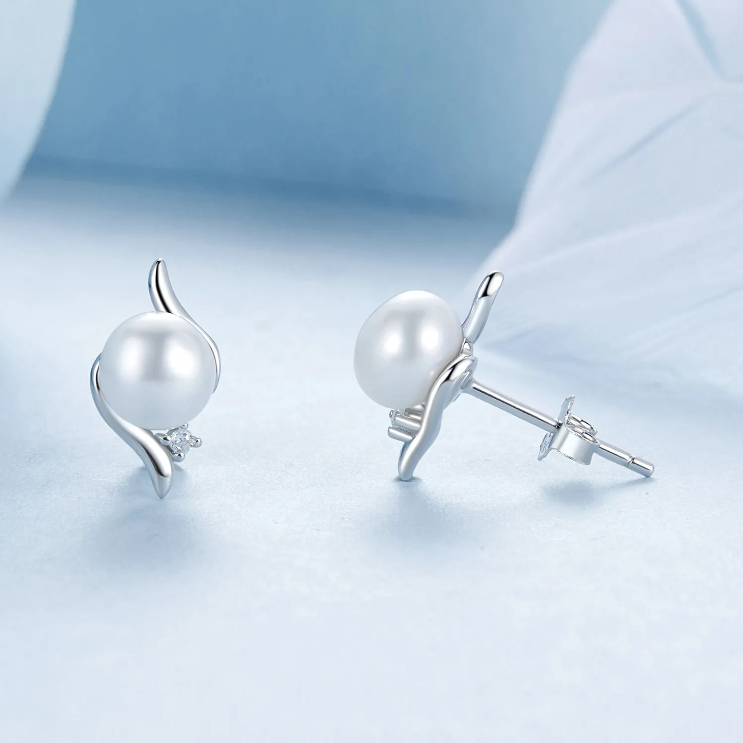 PANDORA Style Natural Pearl Earrings - BSE961