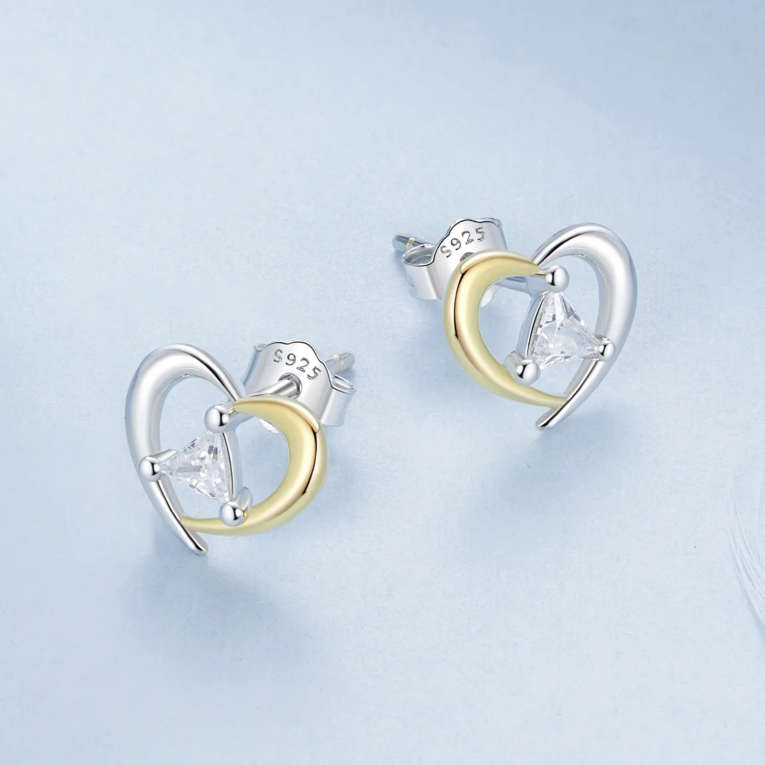 PANDORA Style Two-tone heart earrings - BSE1027