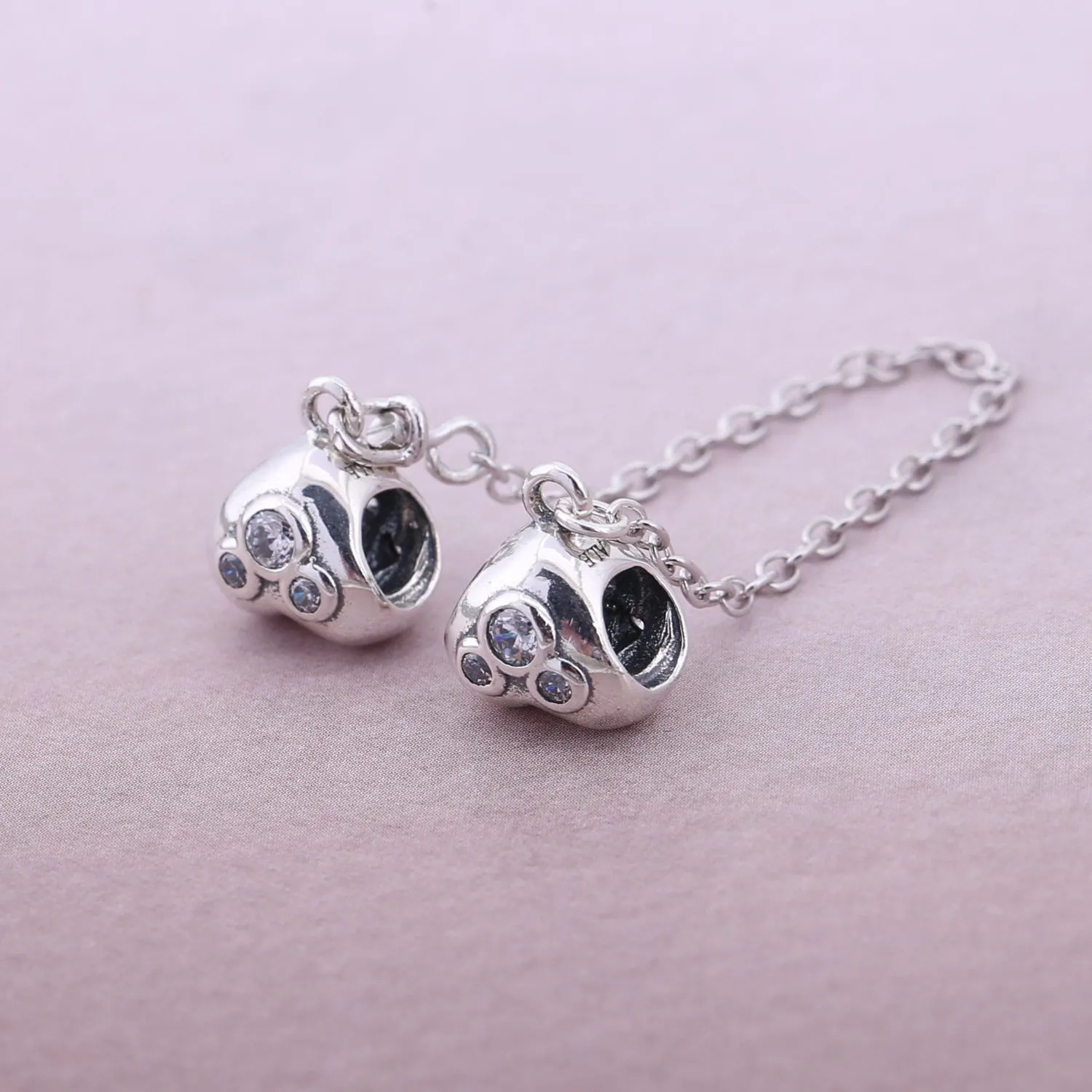 Disney, Heart of Mickey With Clear Cz Safety Chain - PANDORA