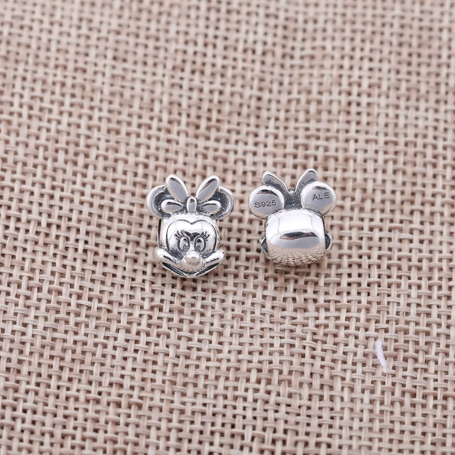 Disney, Minnie Portrait Charm - PANDORA