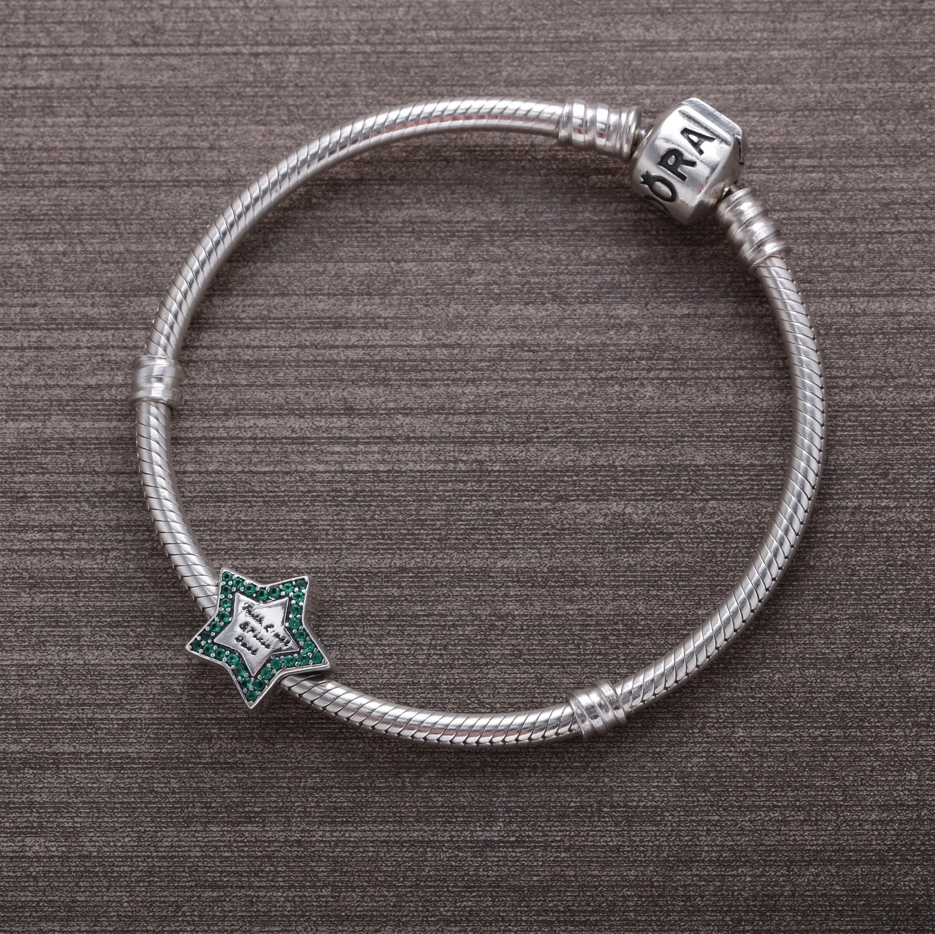 Disney, Tinker Bell Star Charm - PANDORA