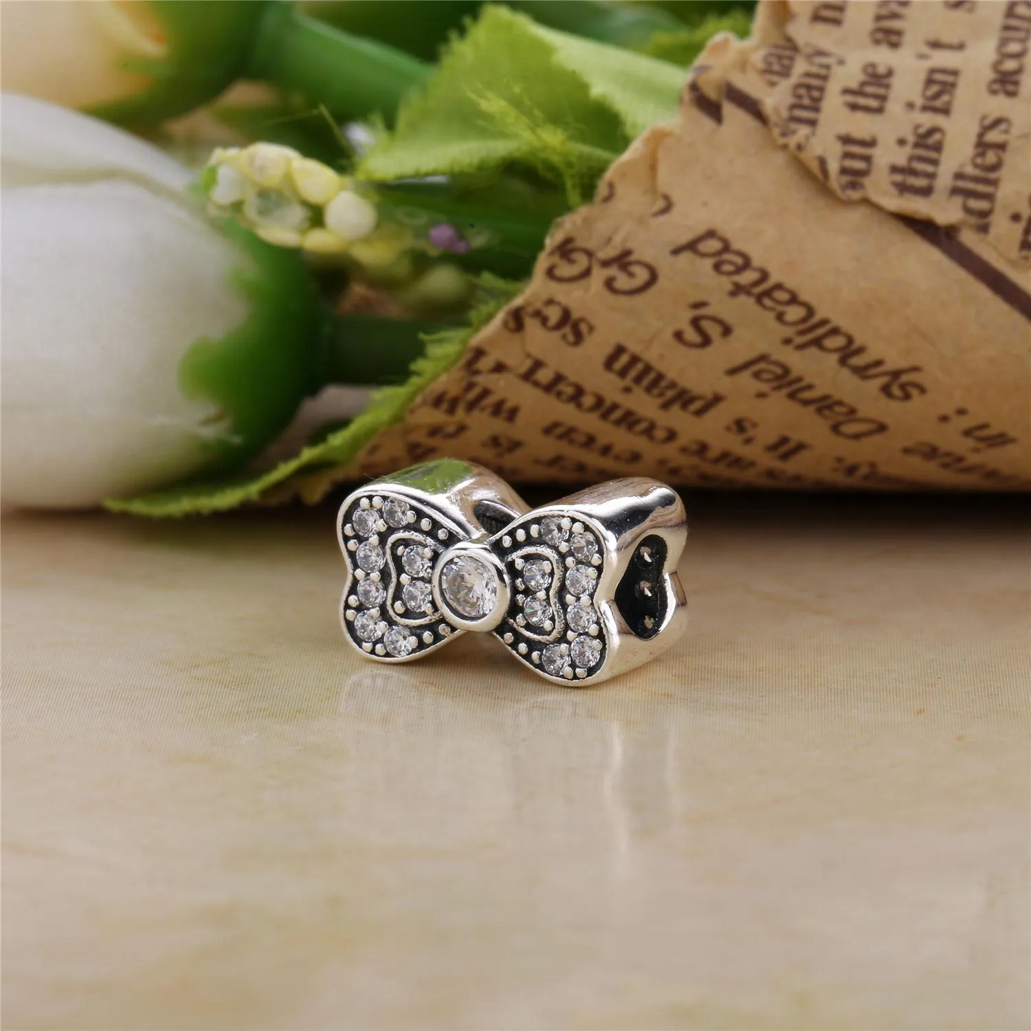 PANDORA Bow Charm - nQ05Xnks