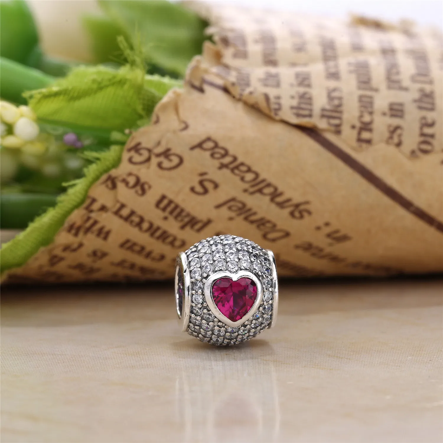 PANDORA Captivating Pavé Heart Charm - 791815CZS