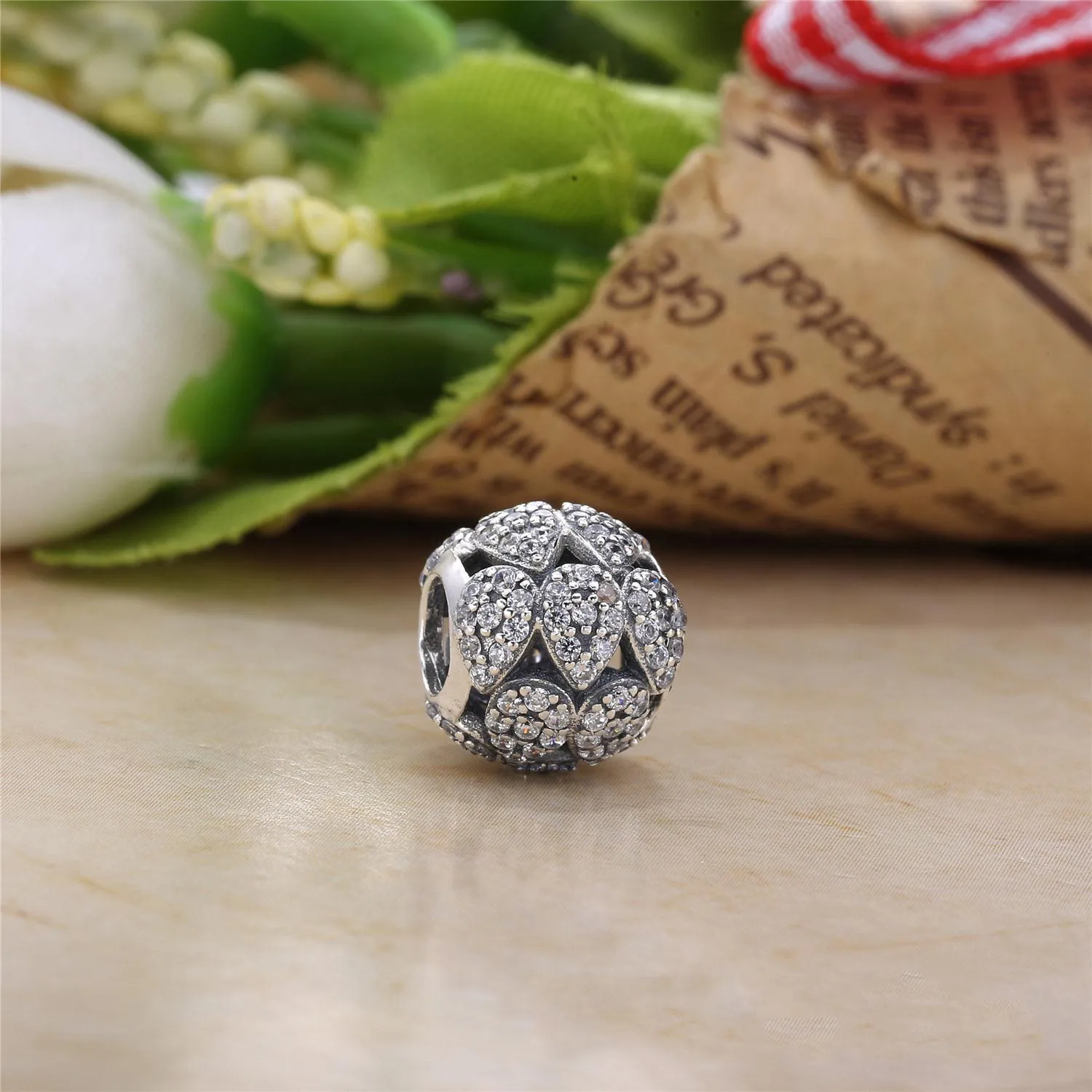 PANDORA Cascading Glamour Clear CZ Charm - 796271CZ