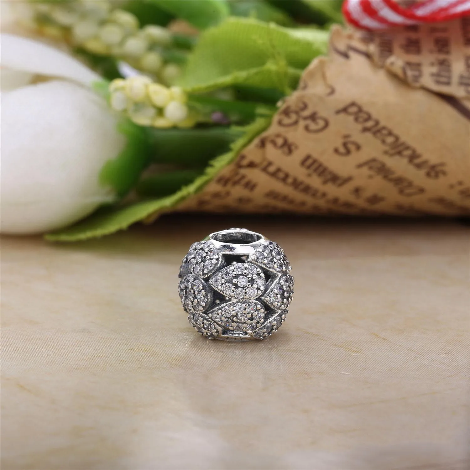 PANDORA Cascading Glamour Clear CZ Charm - 796271CZ