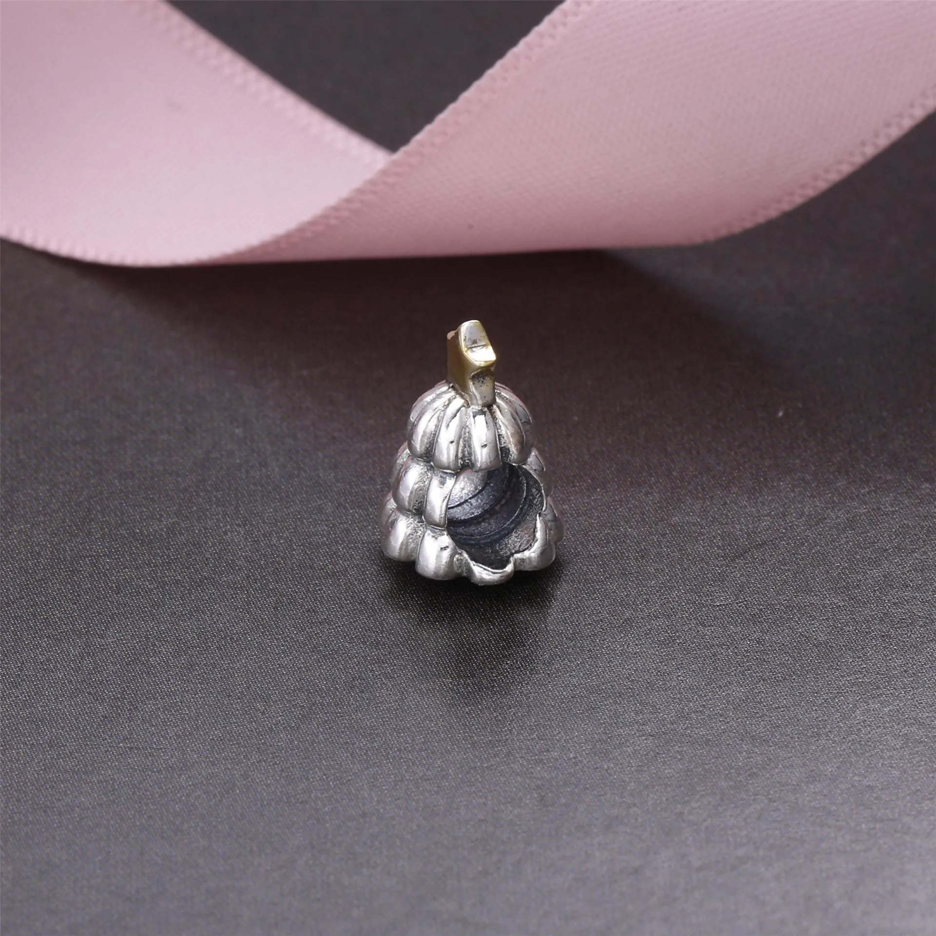 PANDORA Christmas Tree Charm - 790365