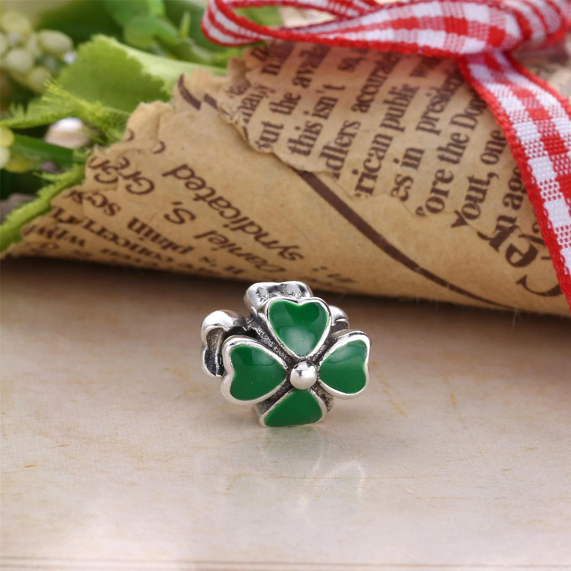 PANDORA Clover Charm - PD0013-1