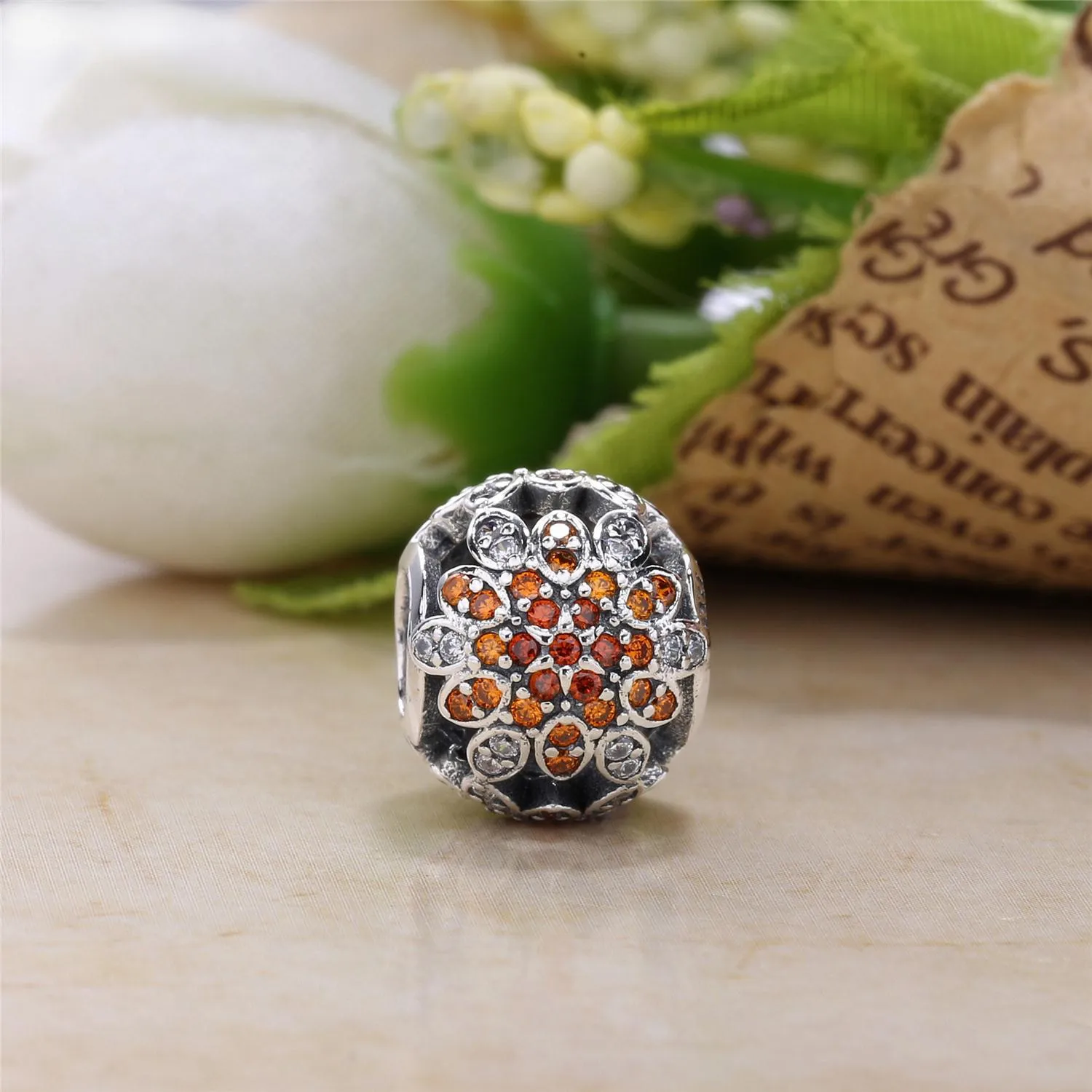 PANDORA Crystallised Snowflake Charm - 791760NBLMX