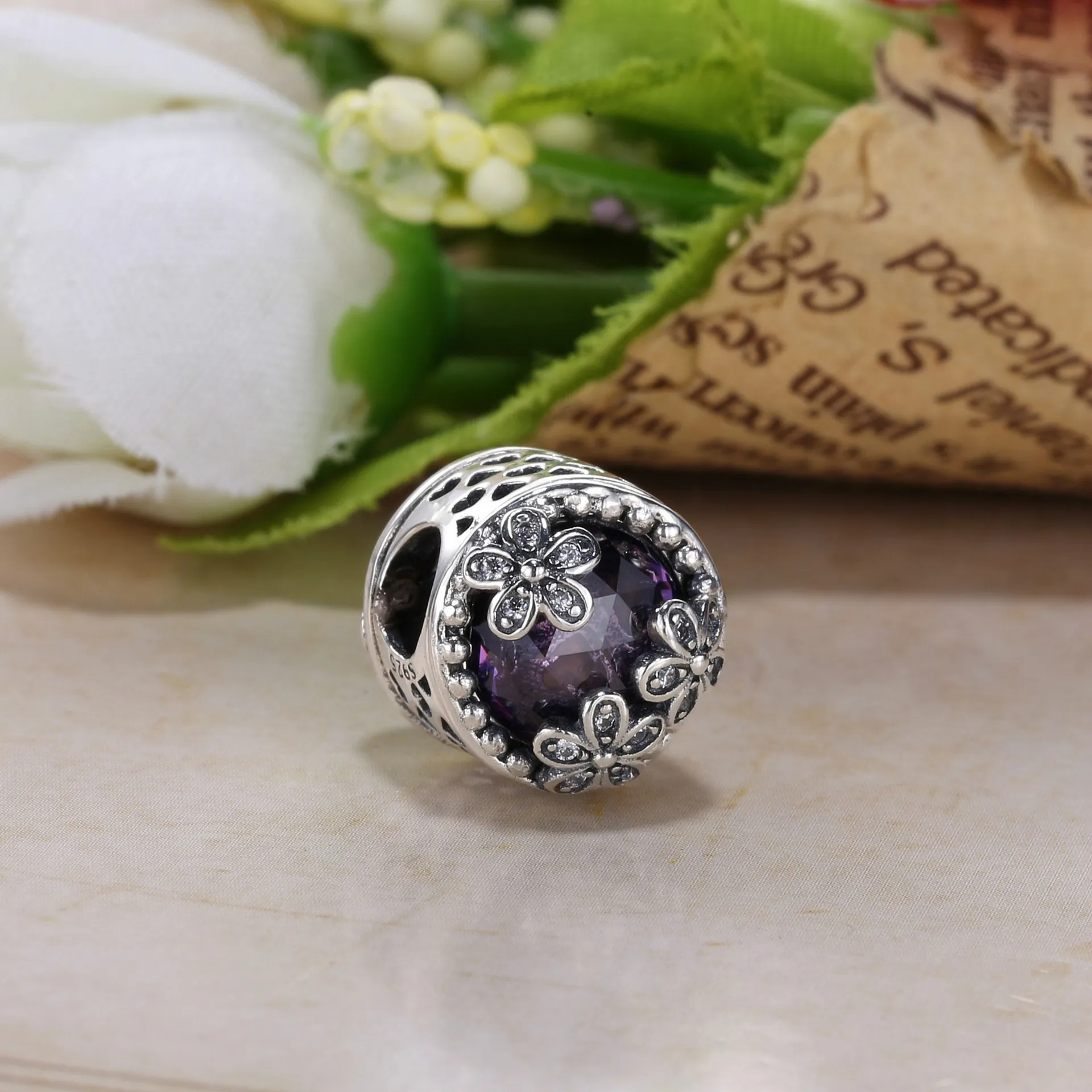 PANDORA Dazzling Daisy Meadow Pink Clear CZ Charm - 792055PCZ