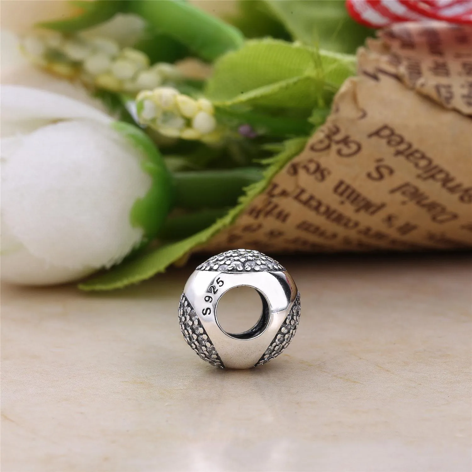 PANDORA Dazzling Droplet Clear CZ Charm - 796214CZ