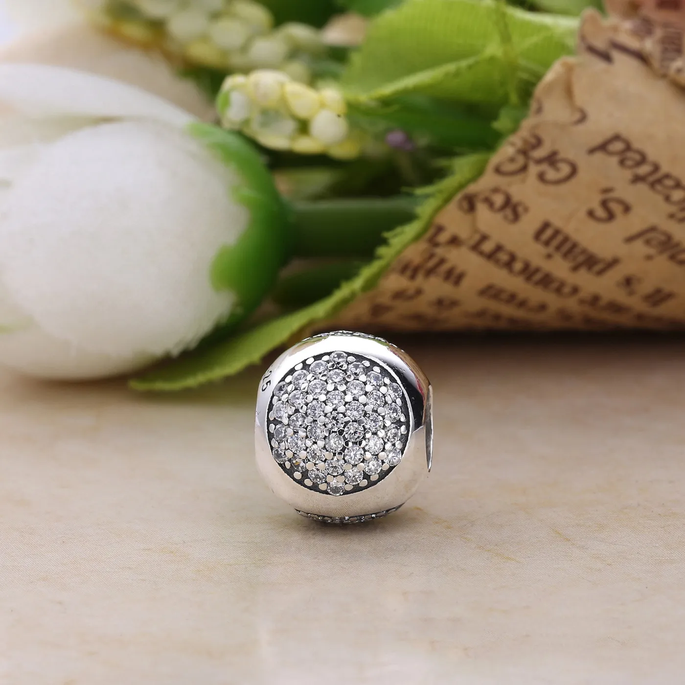 PANDORA Dazzling Droplet Clear CZ Charm - 796214CZ