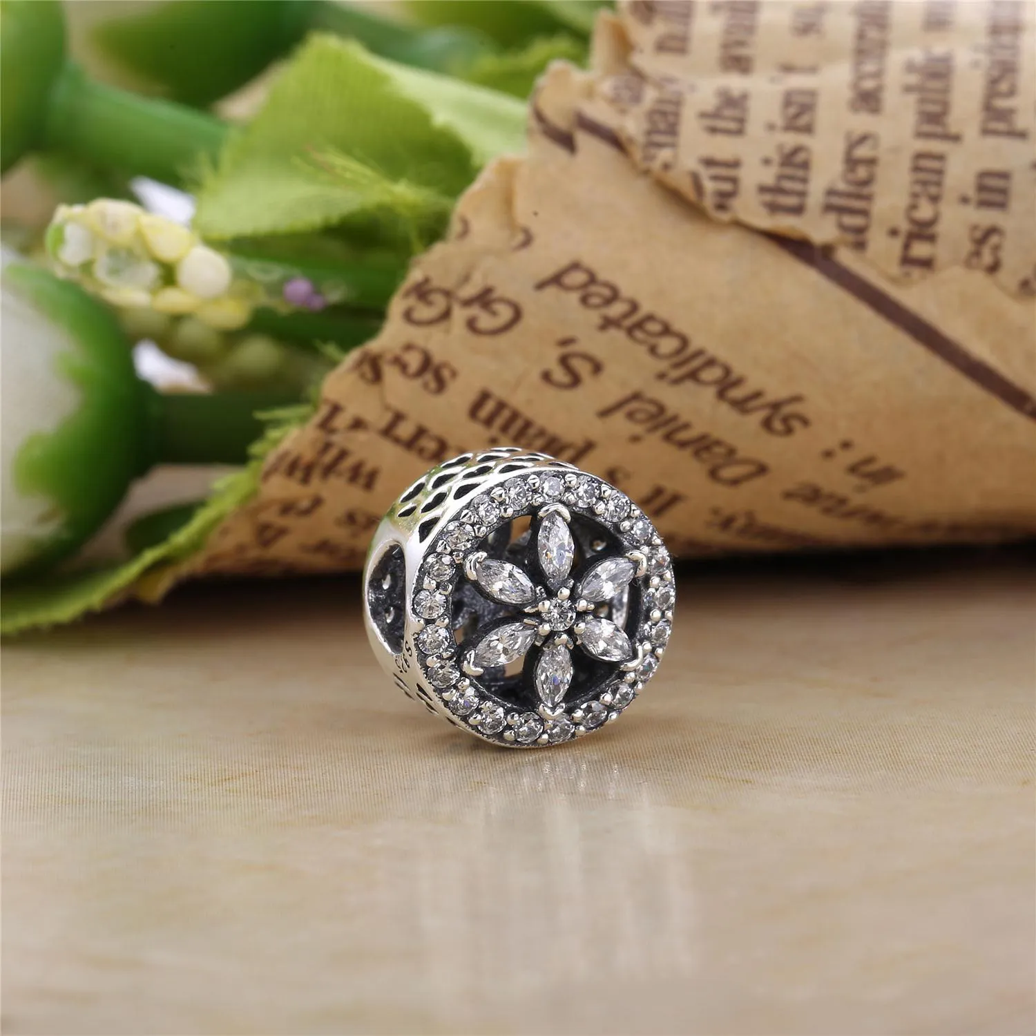 PANDORA Dazzling Snowflake Charm, Clear CZ - PX00307-1