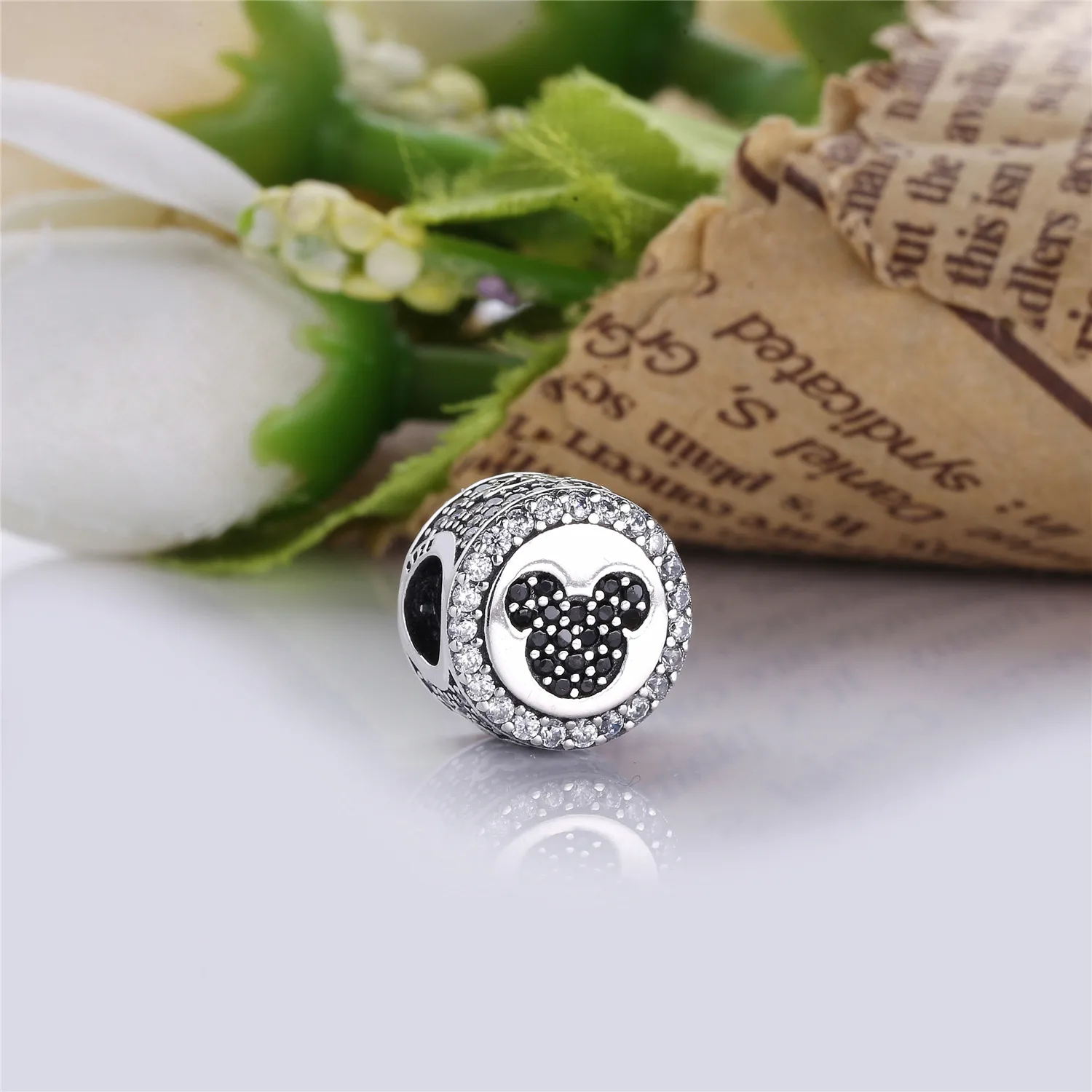 PANDORA Disney, Mickey Minnie Sparkling Icons Charm - 791958NCK