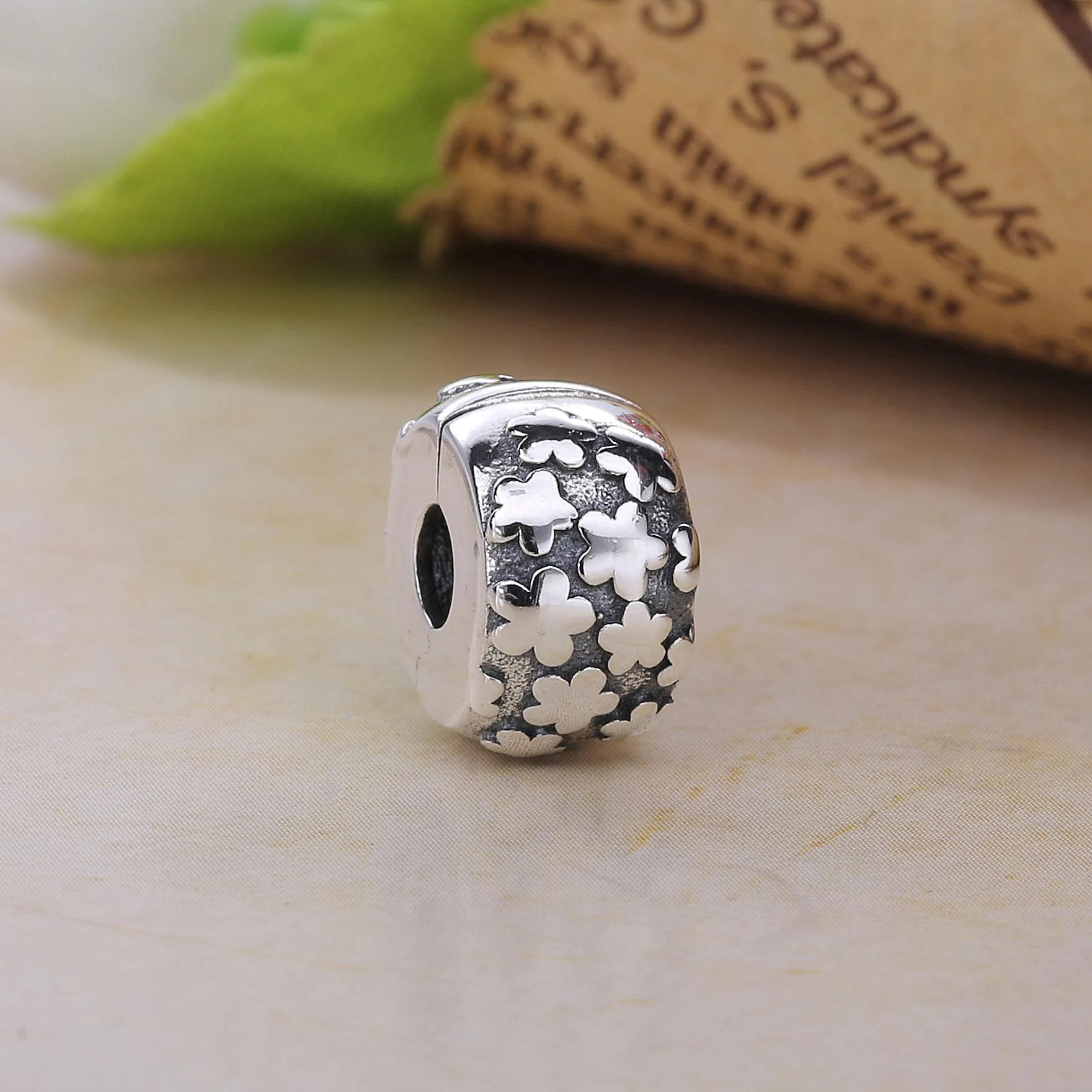 PANDORA Flower Burst Clip - 790533