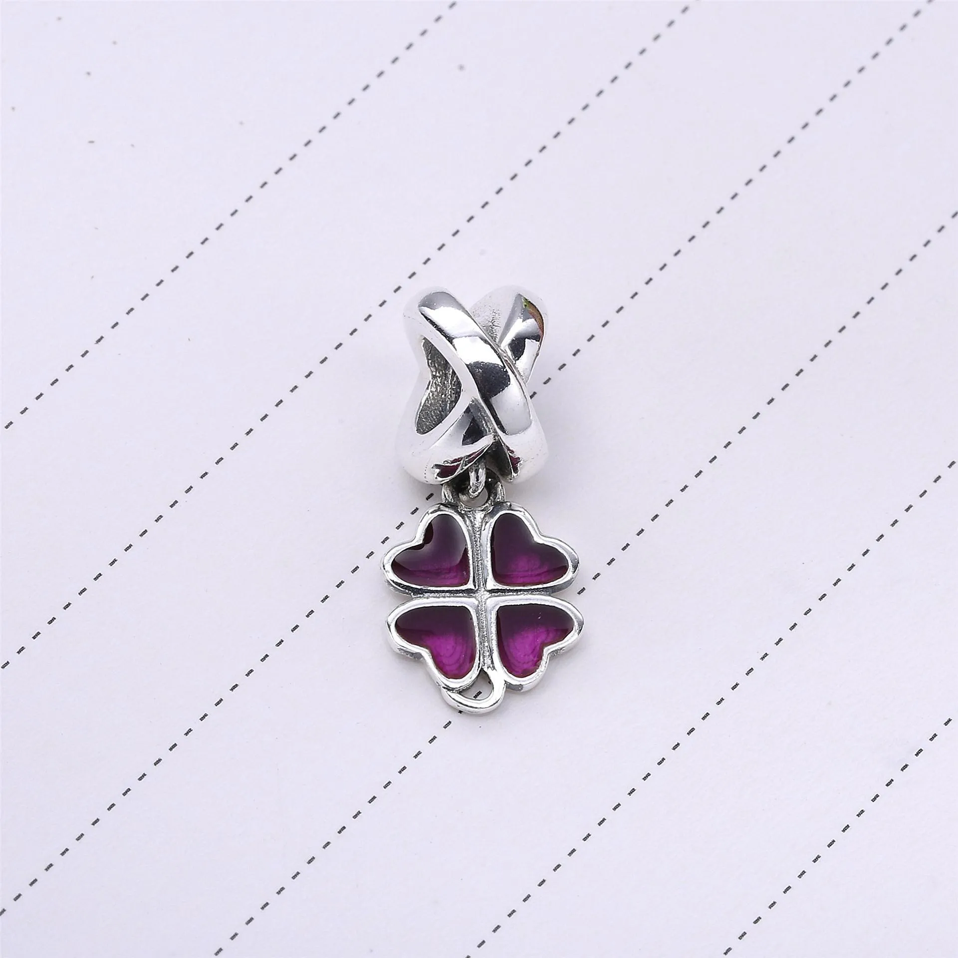 PANDORA Four-leaf clover Dangle, fuchsia enamel - 790572EN07