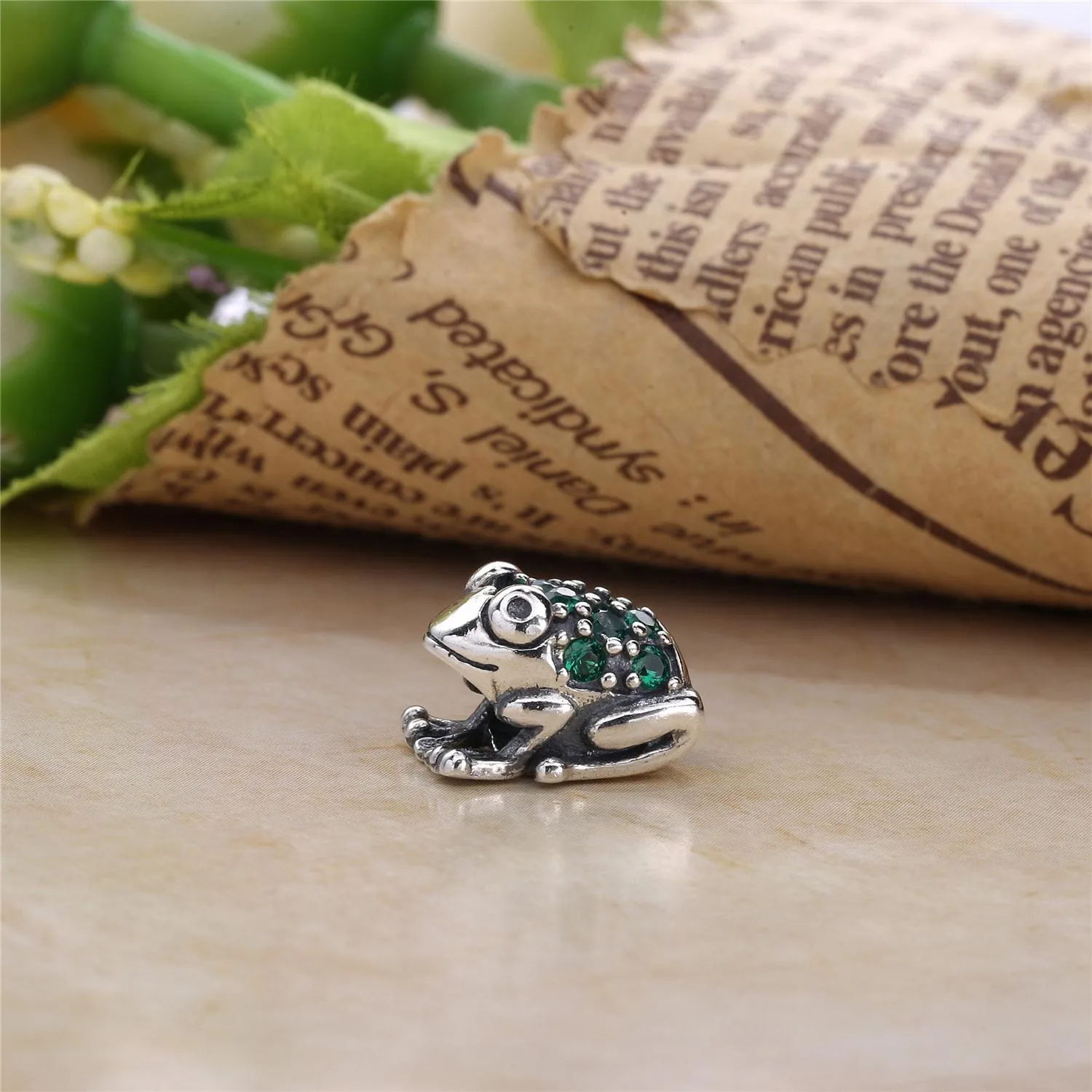 PANDORA Frog Charm - PX00120-1