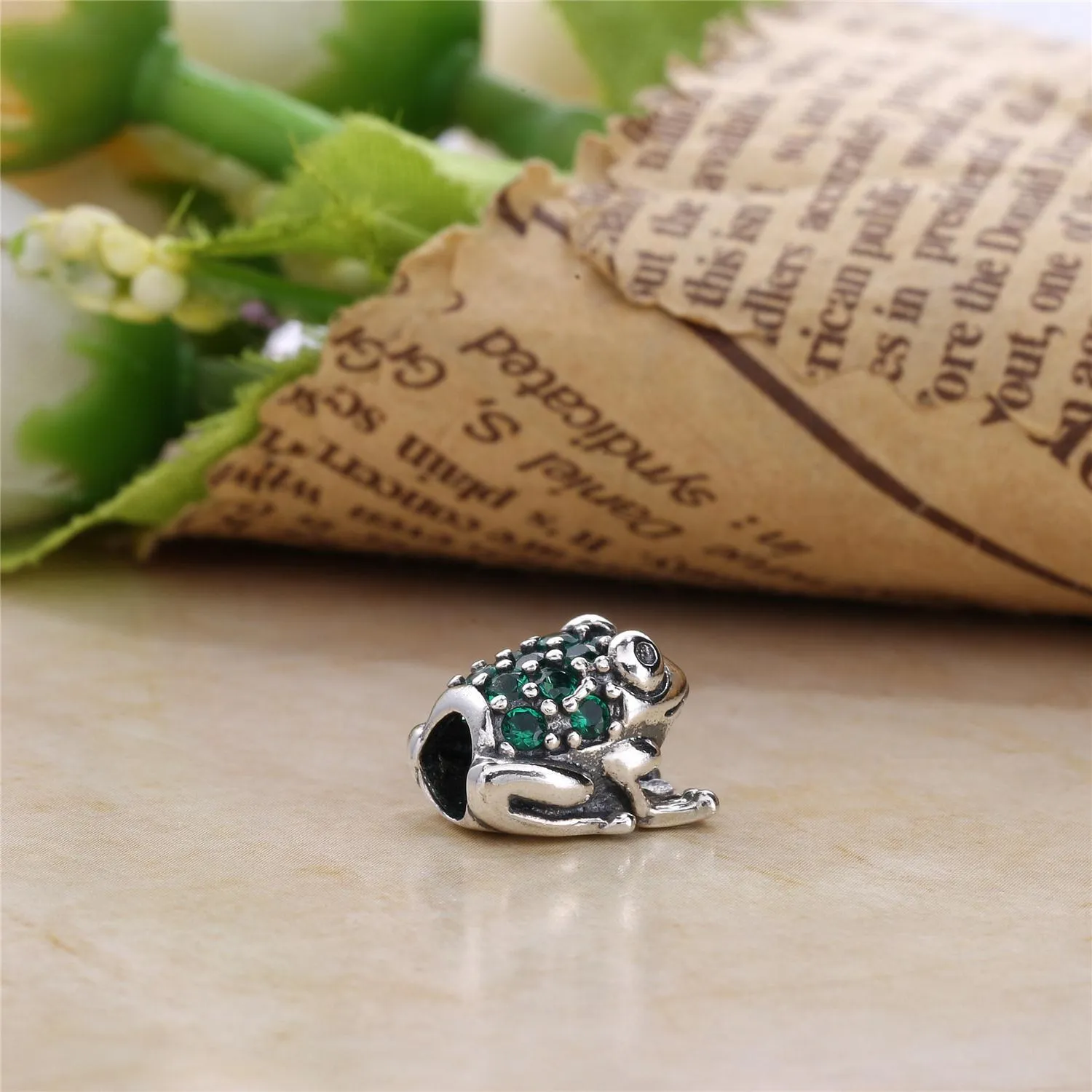 PANDORA Frog Charm - PX00120-1