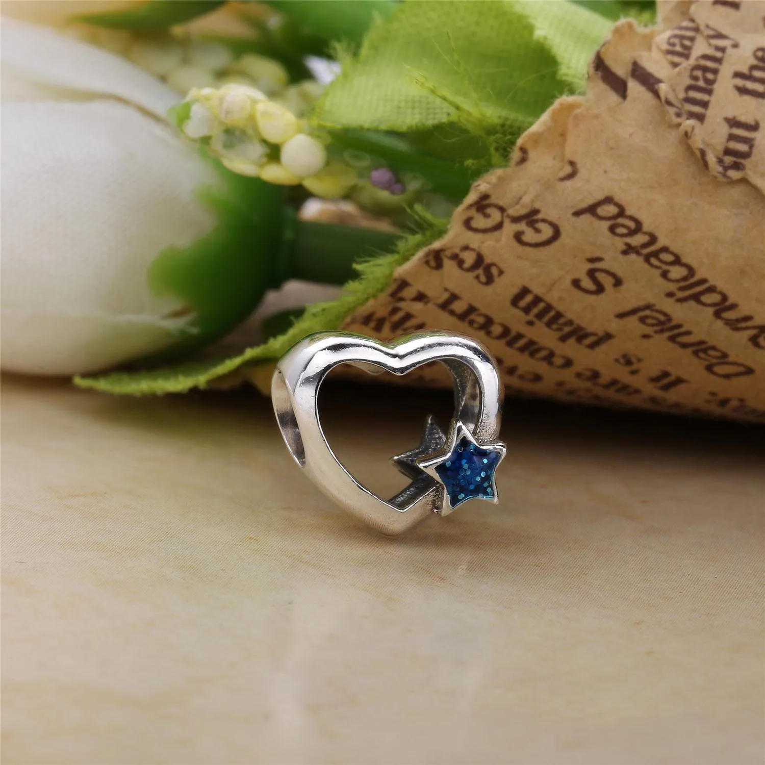 PANDORA Heart with star Charm - hz8B8pf6