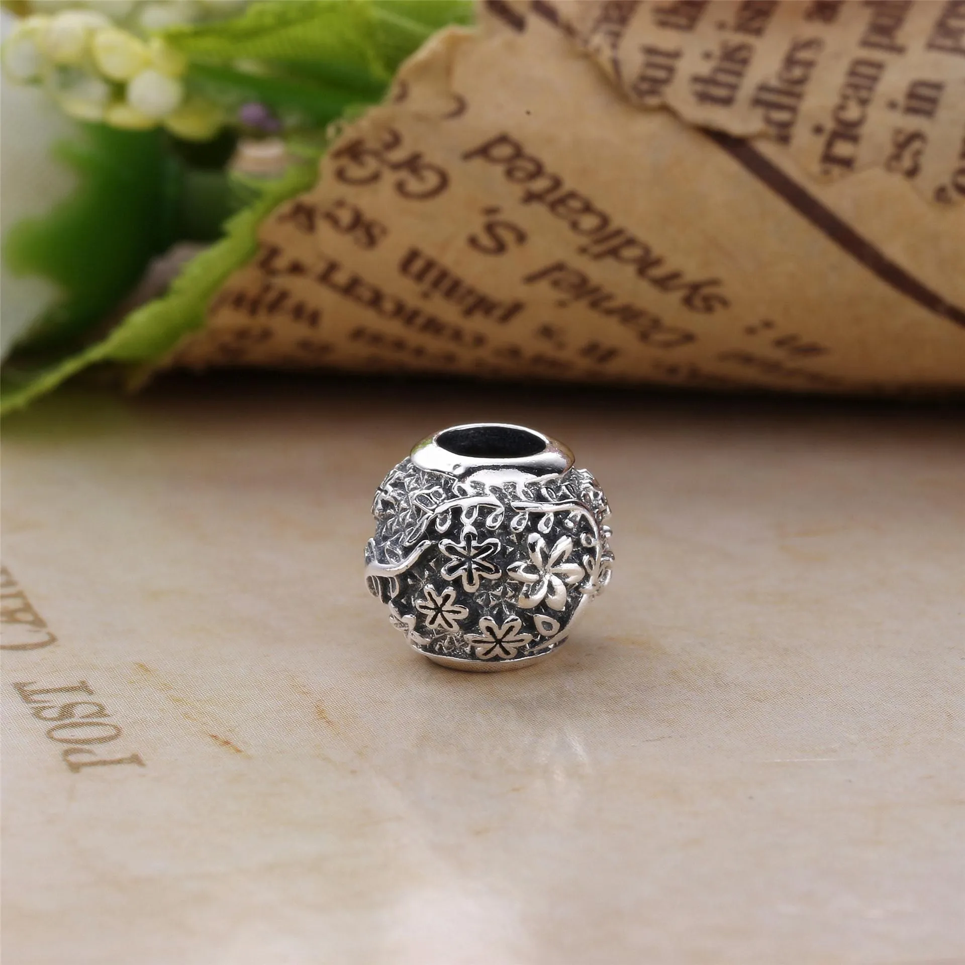 PANDORA Leaves & Flowers Charm - PS0069-1