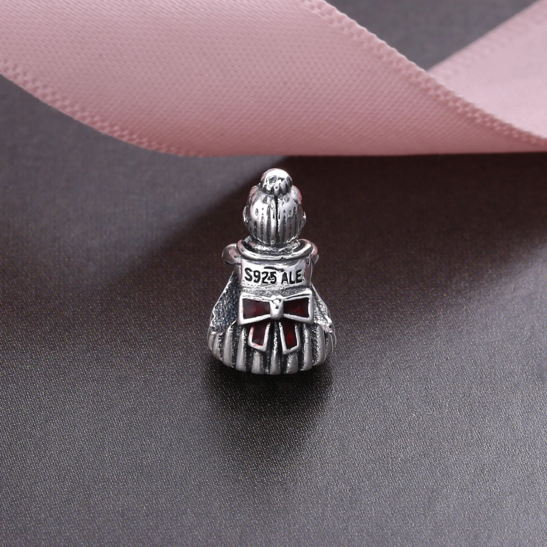 PANDORA Mrs Christmas Charm - 792005en07