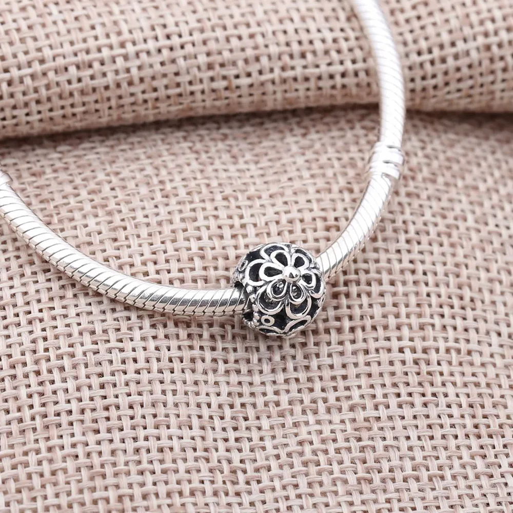 PANDORA Openwork Flower Charm - 790965