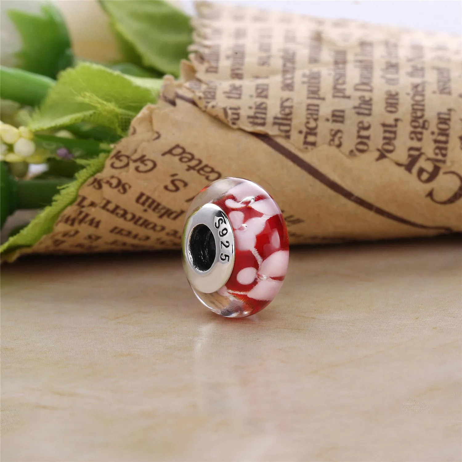 PANDORA Plum blossom Glass Murano Charm - PL00065-1