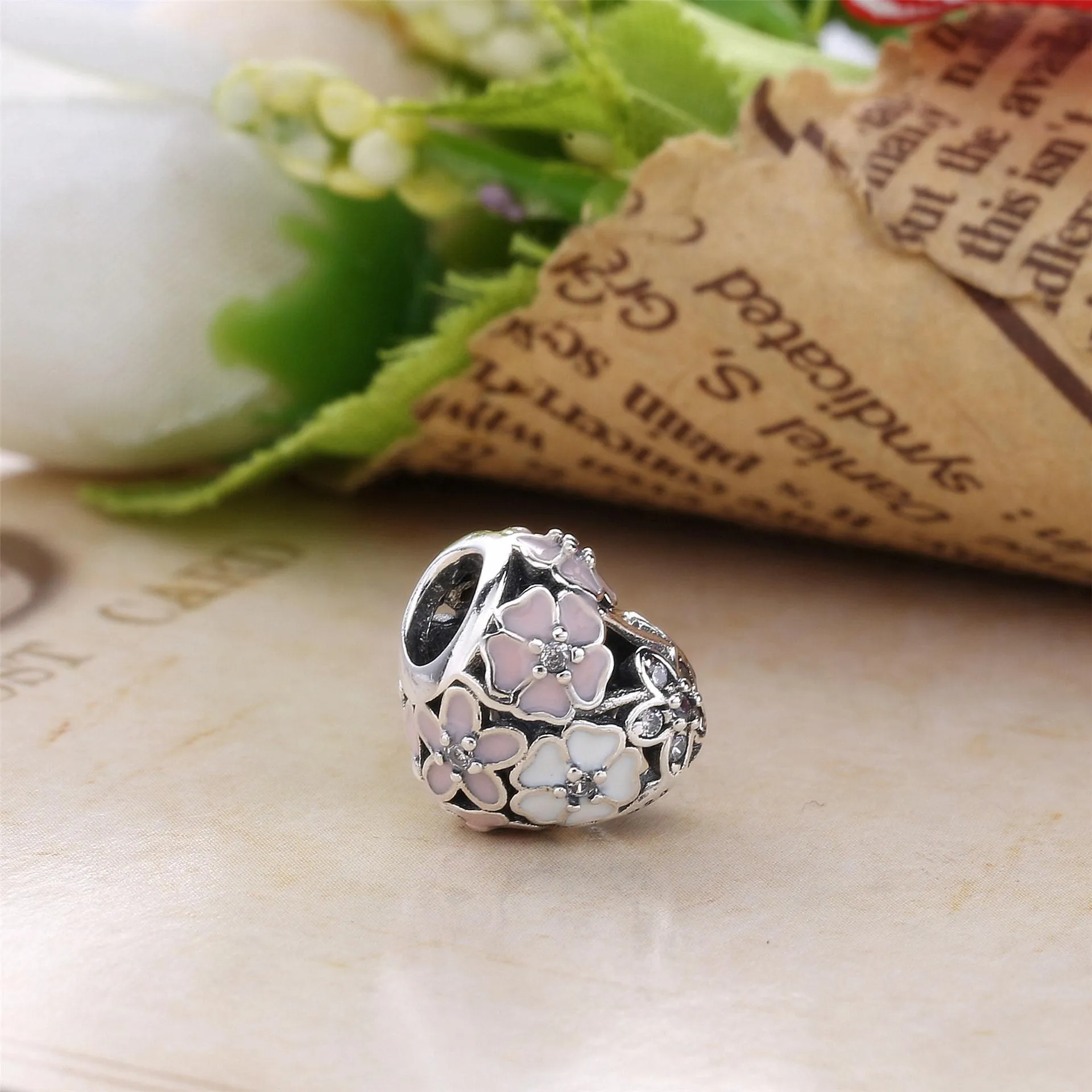 PANDORA Poetic Blooms Charm - 791825ENMX