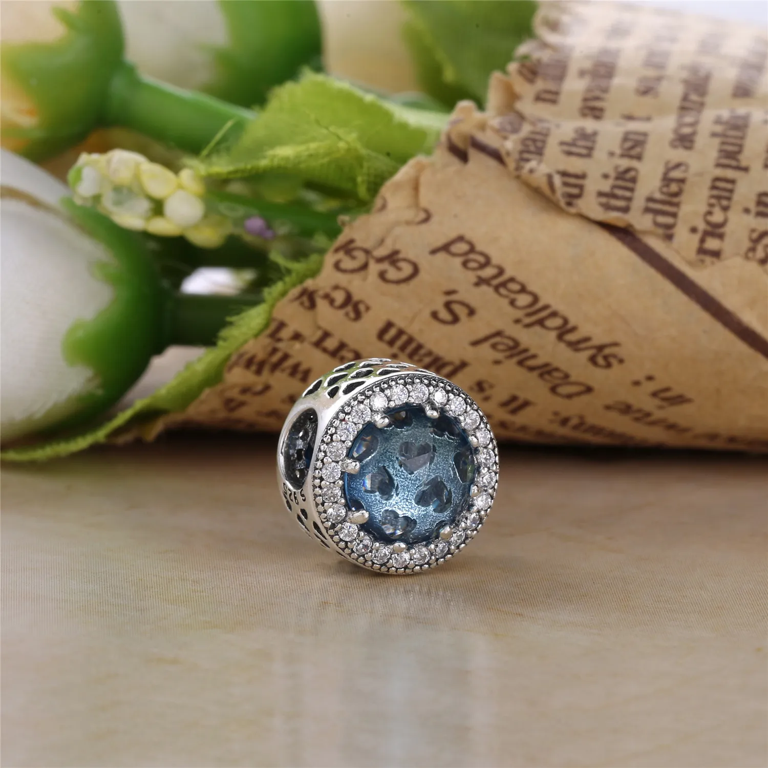 PANDORA Radiant Hearts, Glacier-Blue Crystals Clear CZ Charm - 791725NGL